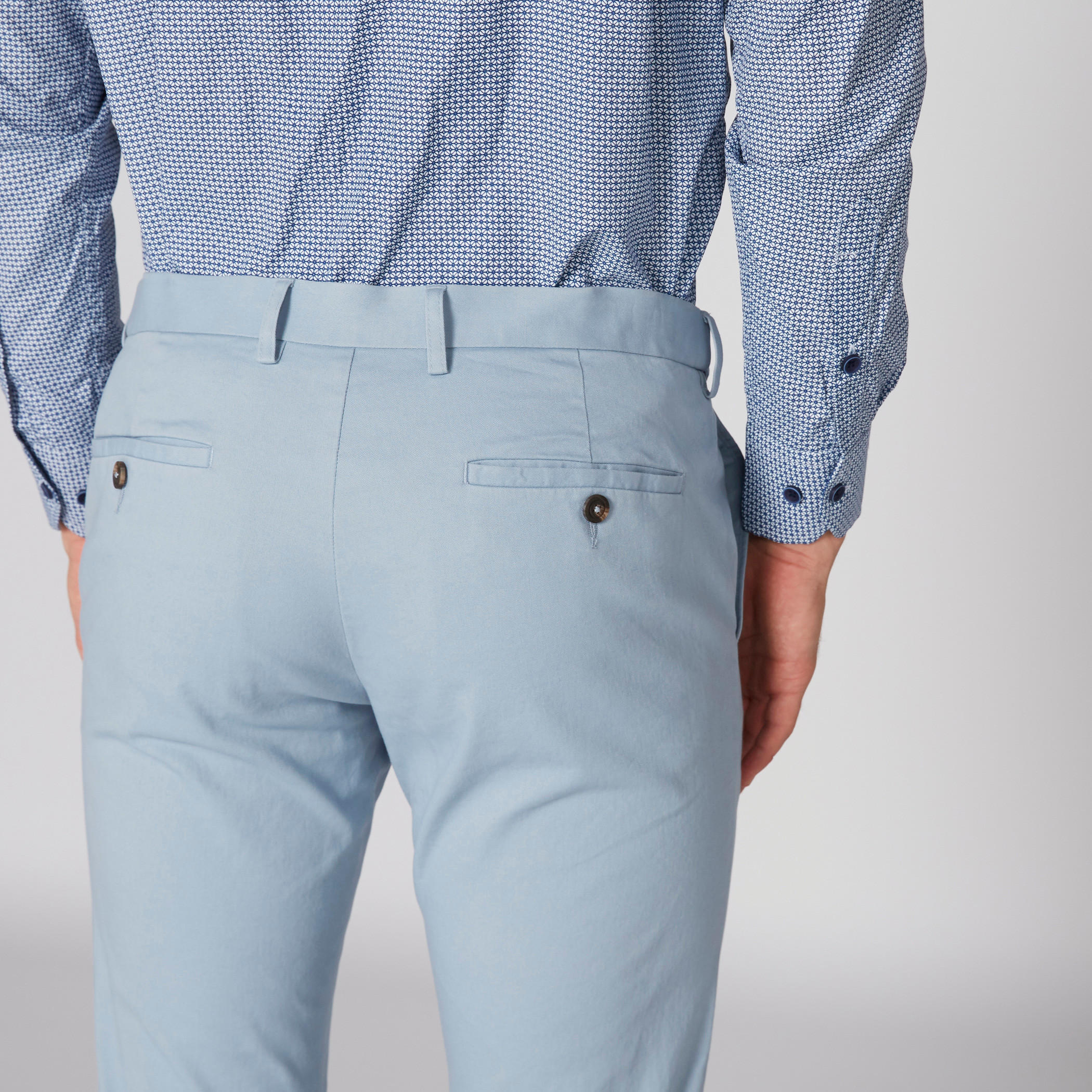 بنطال شينو طويل بزر إغلاق وجيوب-men-clothing-bottoms-trousersandchinos-trousers-image-4
