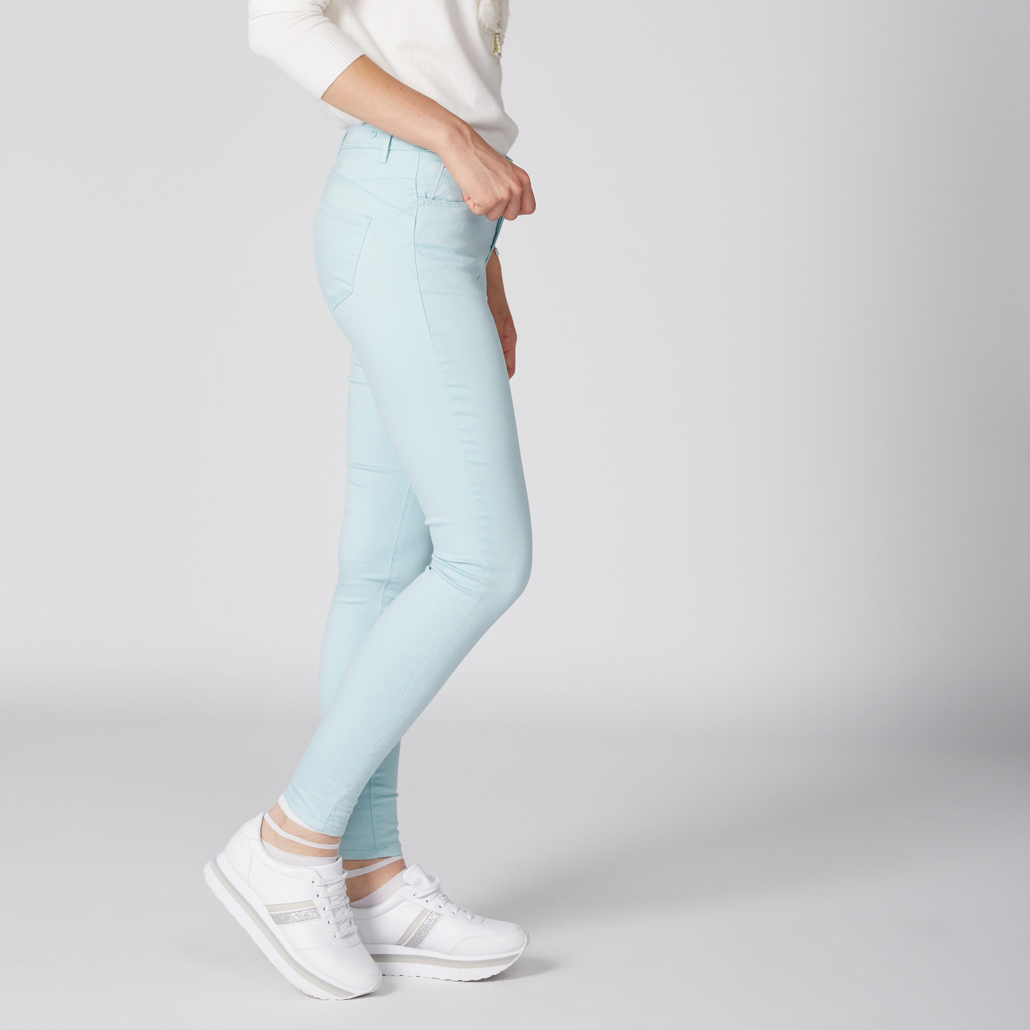 بنطال طويل بزر إغلاق وجيوب-women-clothing-bottoms-trousers-image-4