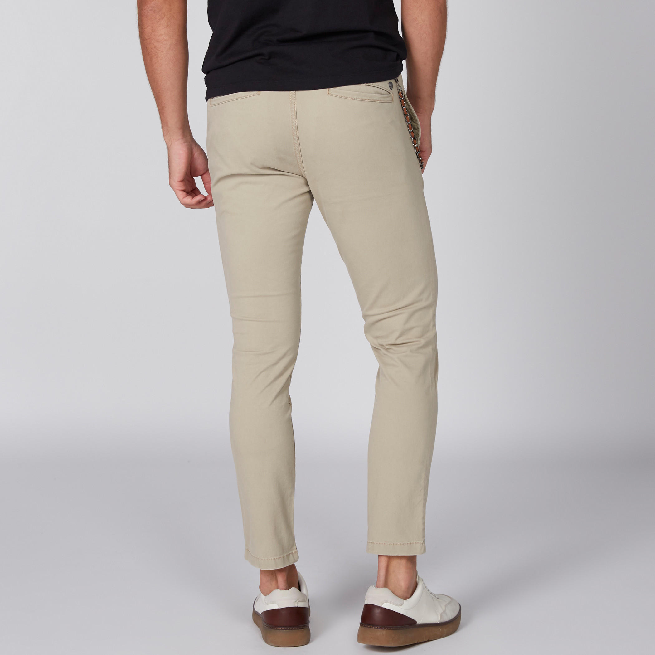 بنطال شينو طويل بزر إغلاق وجيوب-men-clothing-bottoms-trousersandchinos-trousers-image-4