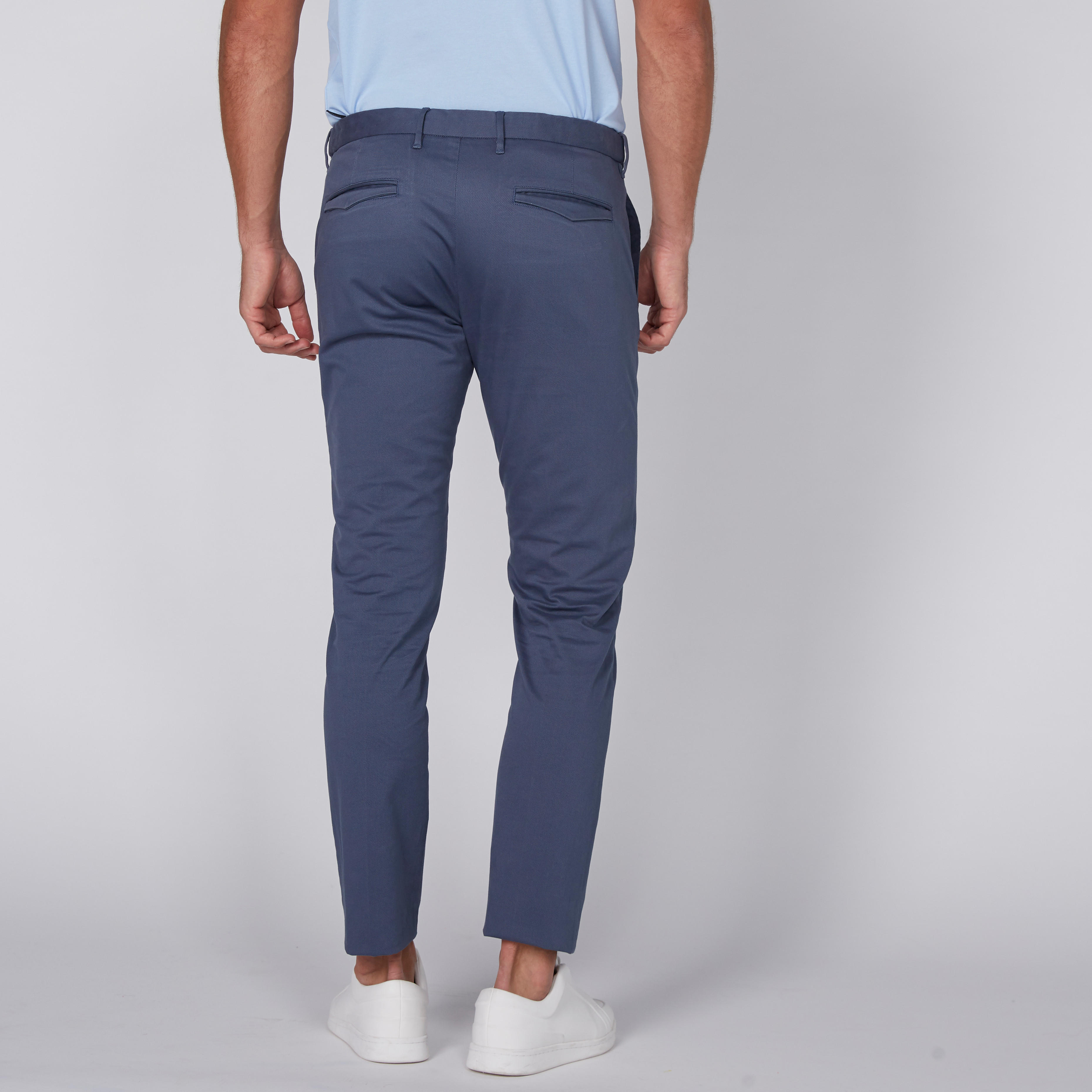 بنطال طويل بارتفاع متوسط-men-clothing-bottoms-trousersandchinos-trousers-image-5
