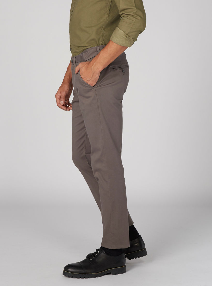 بِنطال طويل بزر إغلاق وجيوب-men-clothing-bottoms-trousersandchinos-trousers-image-3