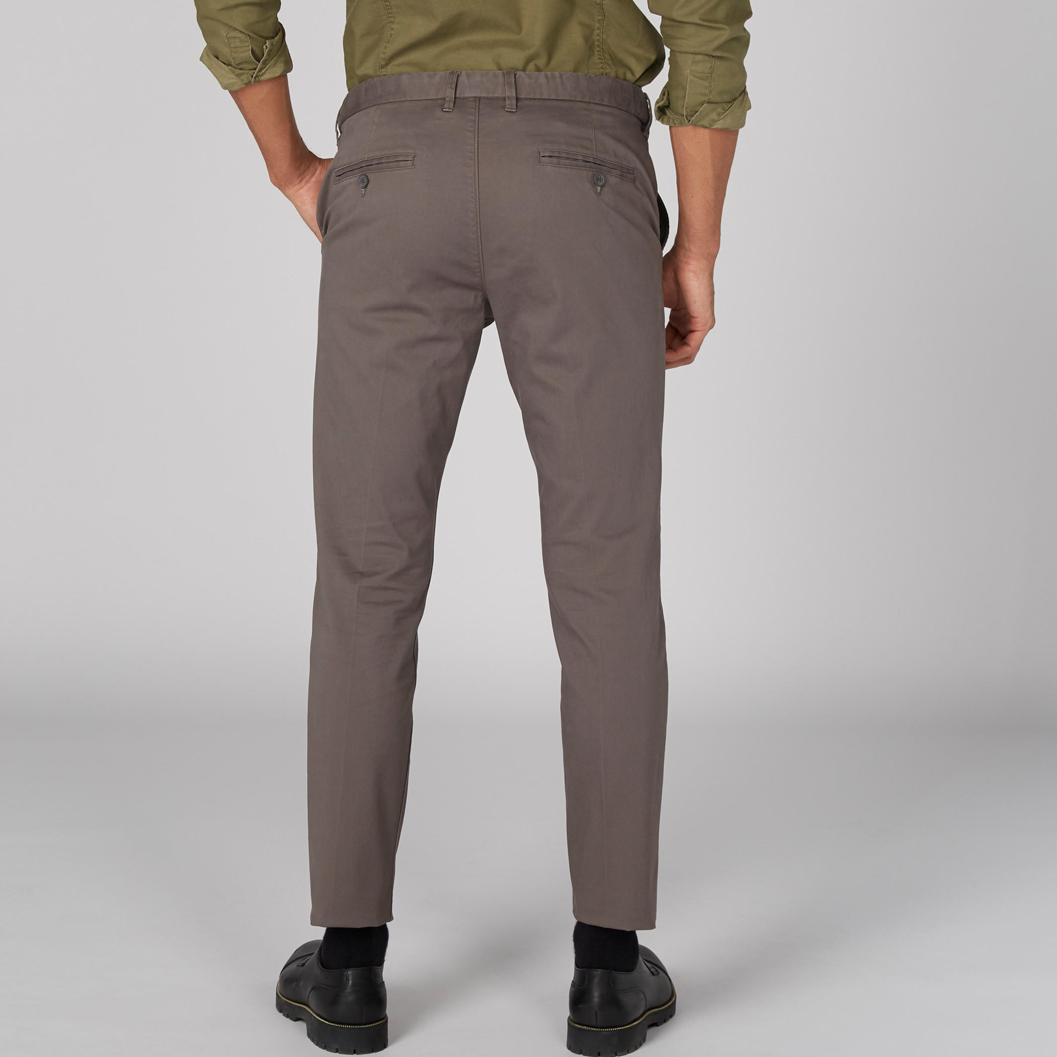 بِنطال طويل بزر إغلاق وجيوب-men-clothing-bottoms-trousersandchinos-trousers-image-4