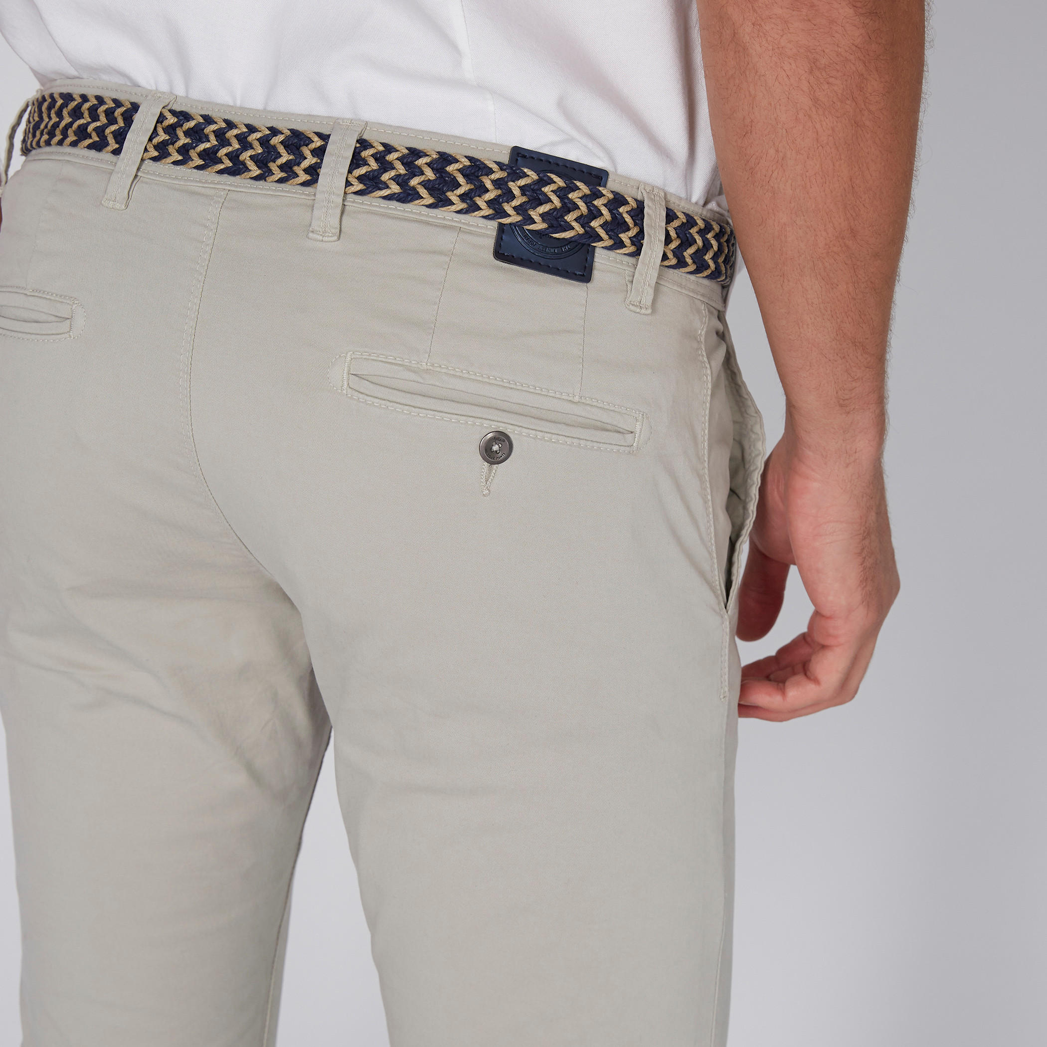 بنطال شينو طويل بجيوب-men-clothing-bottoms-trousersandchinos-trousers-image-3