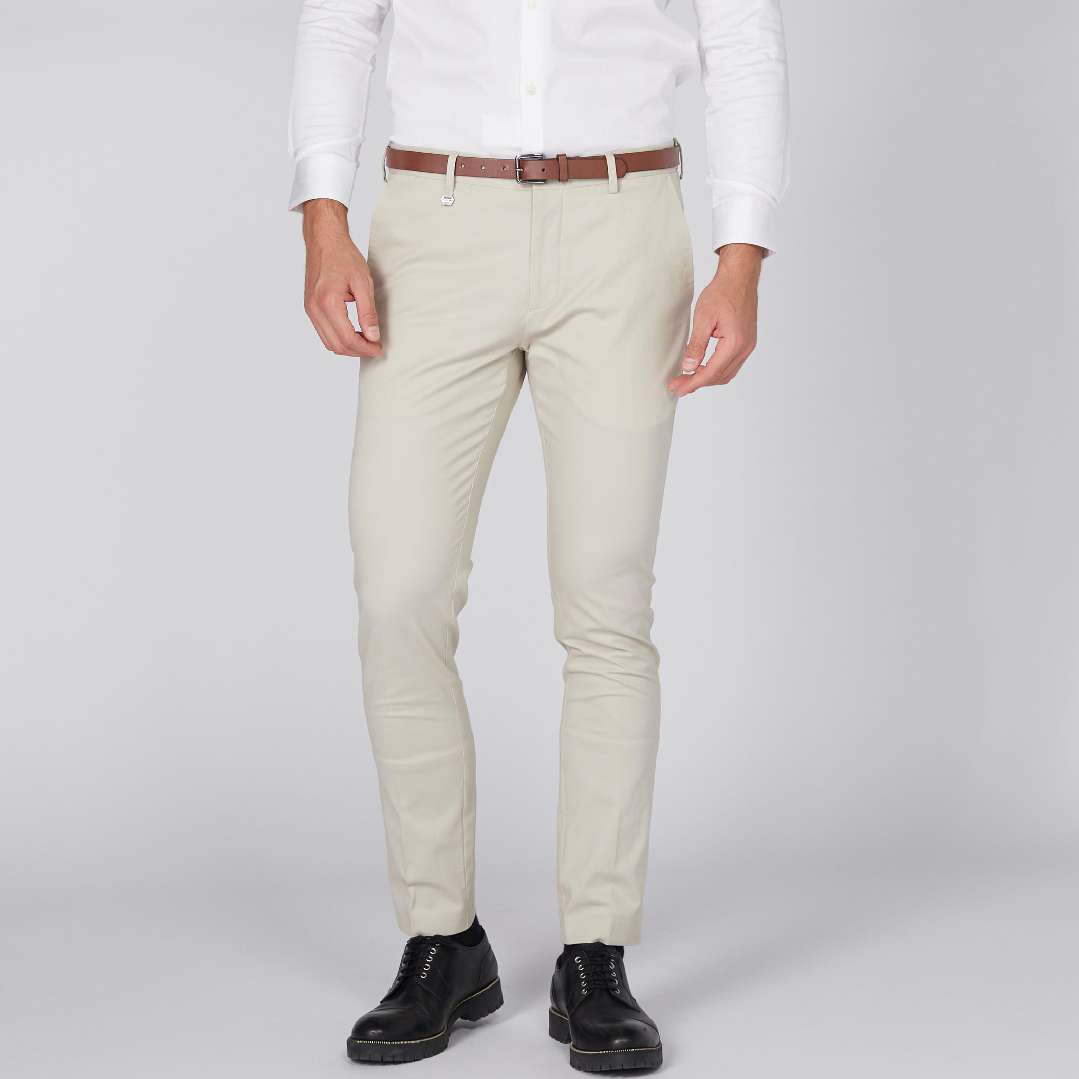 بنطال رسمي طويل بقصّة عادية-men-clothing-bottoms-trousersandchinos-trousers-image-1