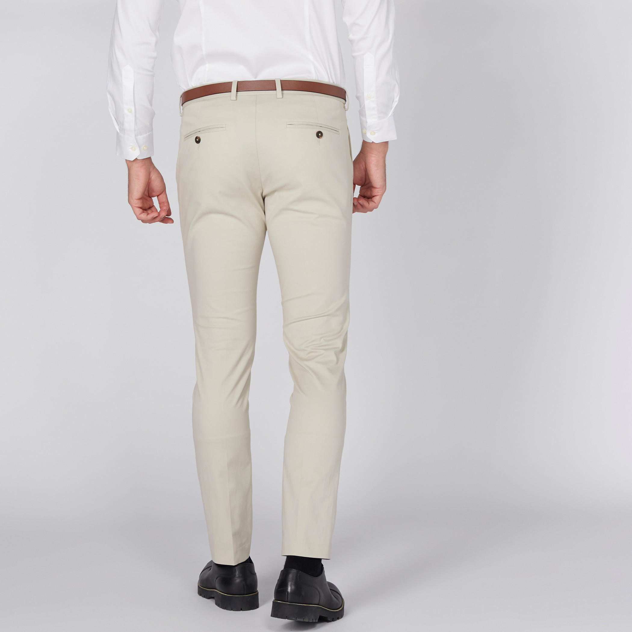 بنطال رسمي طويل بقصّة عادية-men-clothing-bottoms-trousersandchinos-trousers-image-5