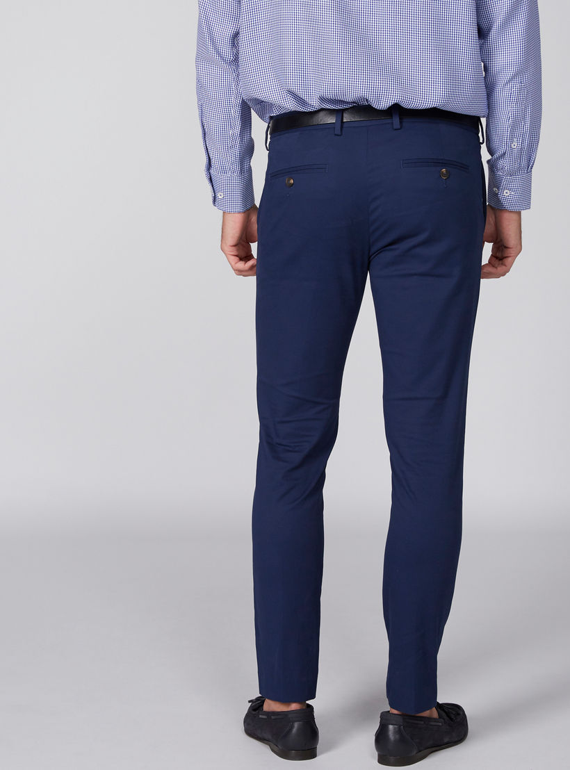 بنطال طويل بقصّة ضيّقة-men-clothing-bottoms-trousersandchinos-trousers-image-5