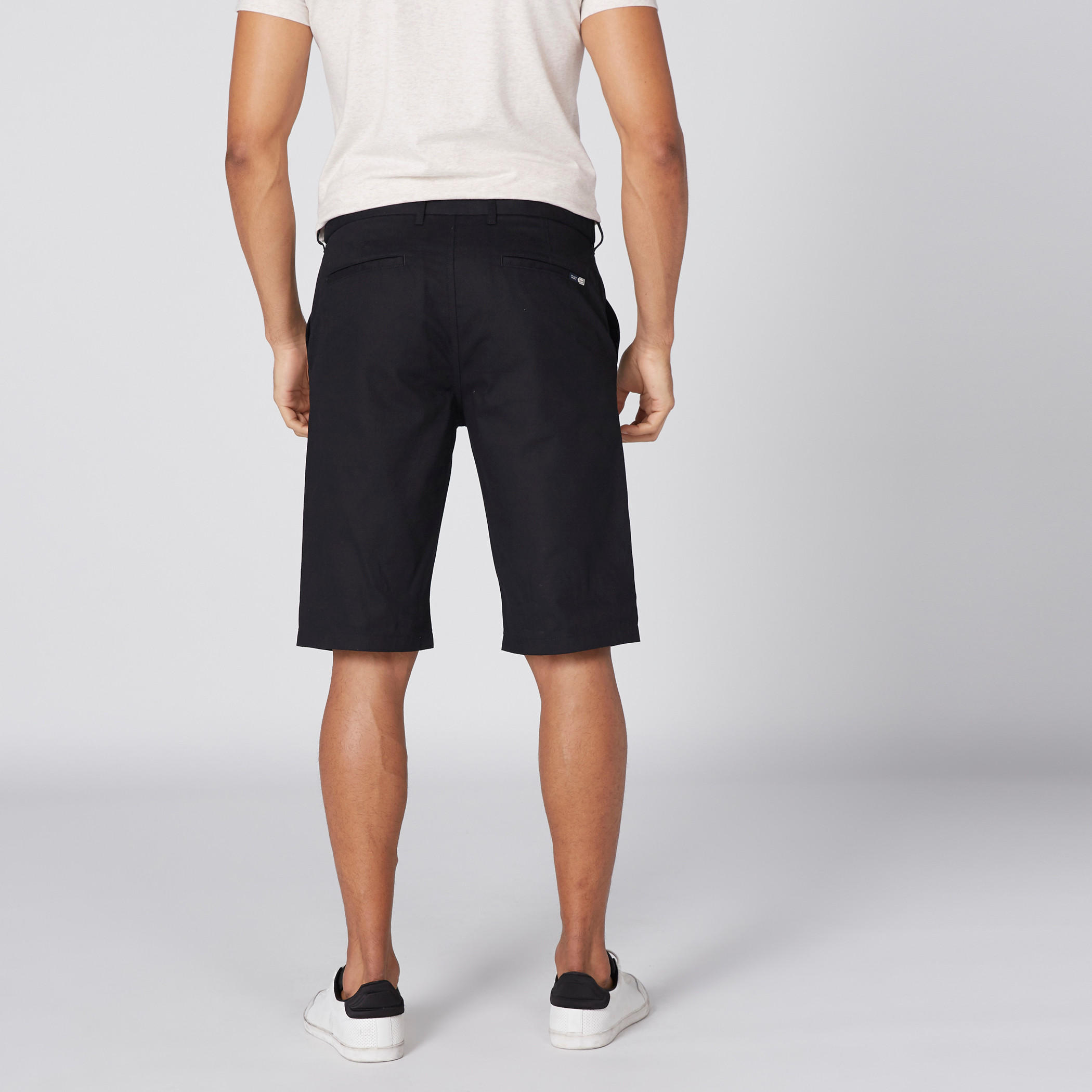 شورت بجيوب وزر إغلاق-men-clothing-bottoms-shorts-image-5