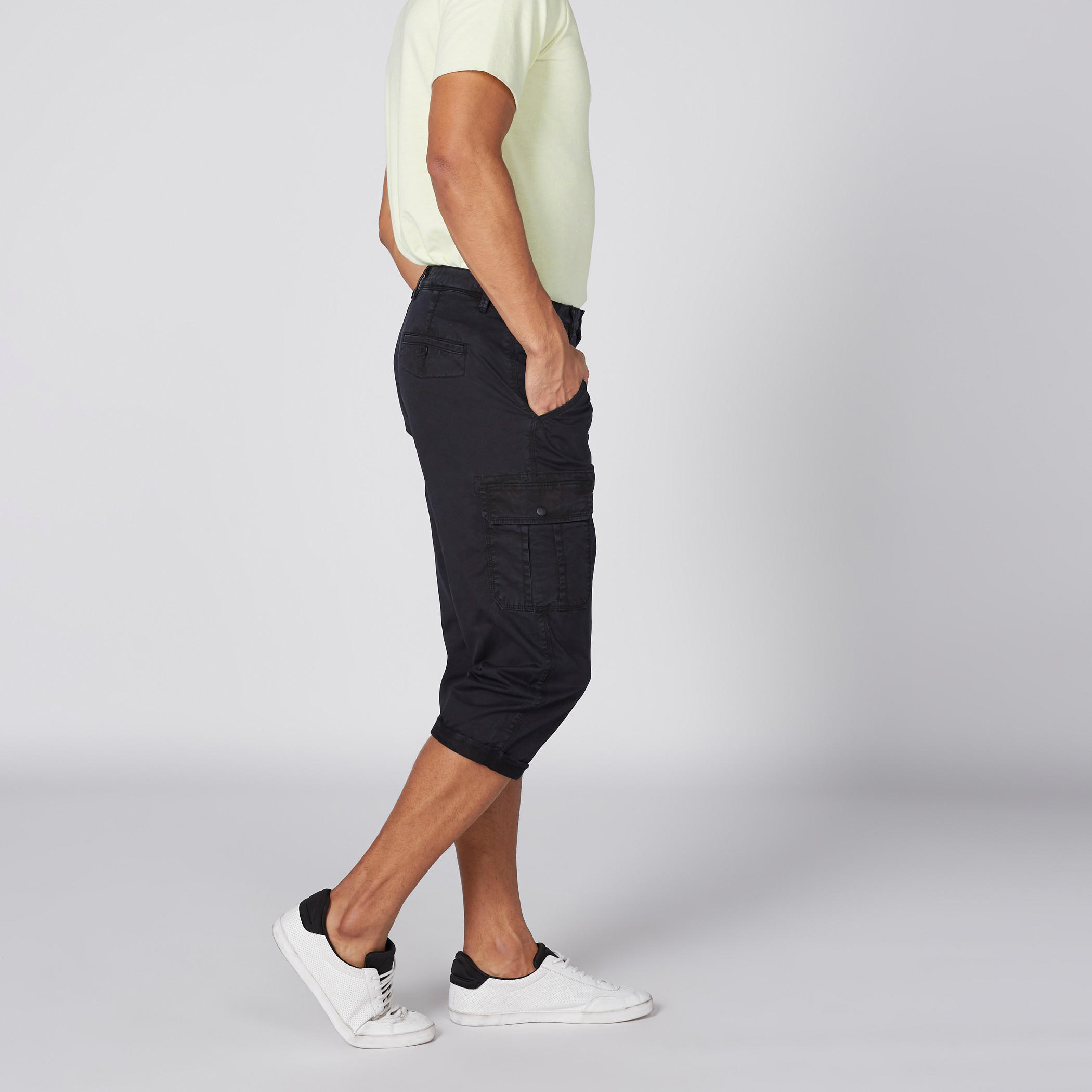 بنطال قصير بجيوب وزر إغلاق-men-clothing-bottoms-shorts-image-4