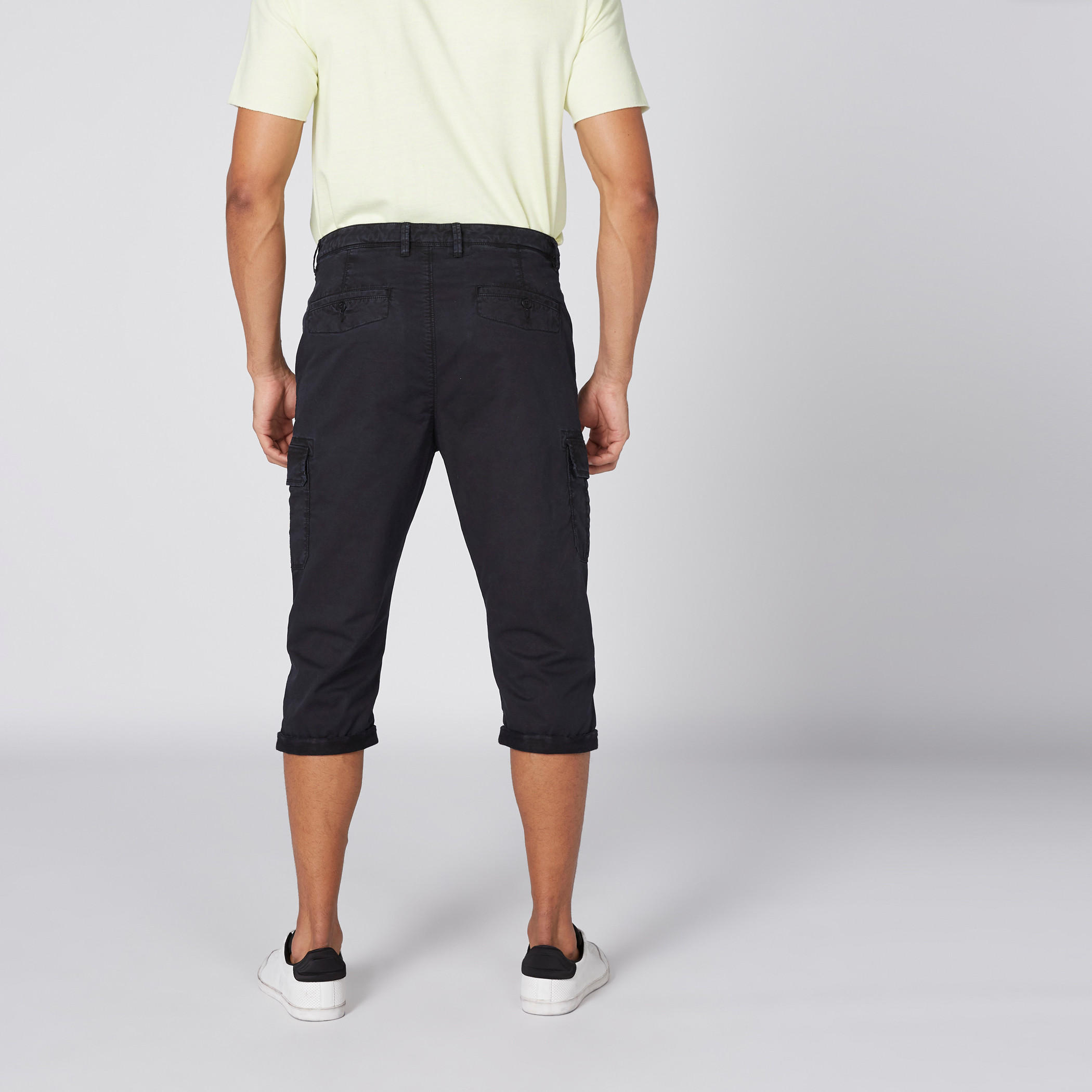 بنطال قصير بجيوب وزر إغلاق-men-clothing-bottoms-shorts-image-5