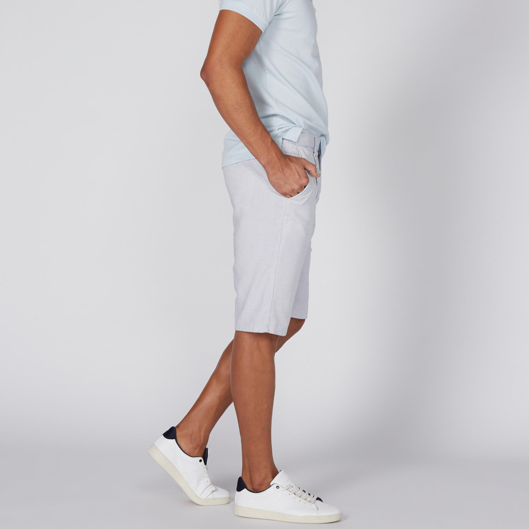شورت مقلّم بزر إغلاق وجيوب-men-clothing-bottoms-shorts-image-4