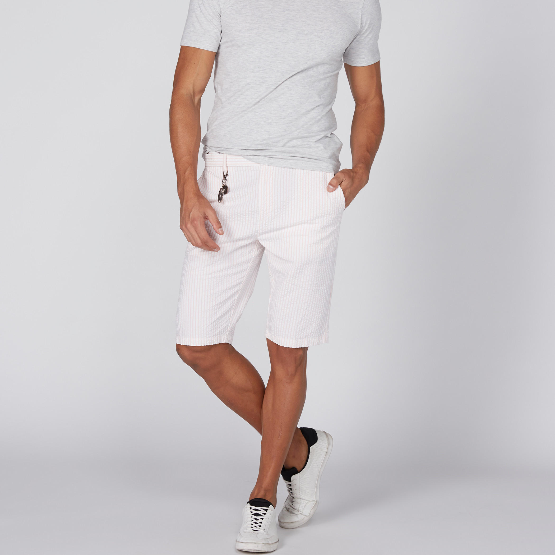 شورت مقلّم بزر للإغلاق-men-clothing-bottoms-shorts-image-1