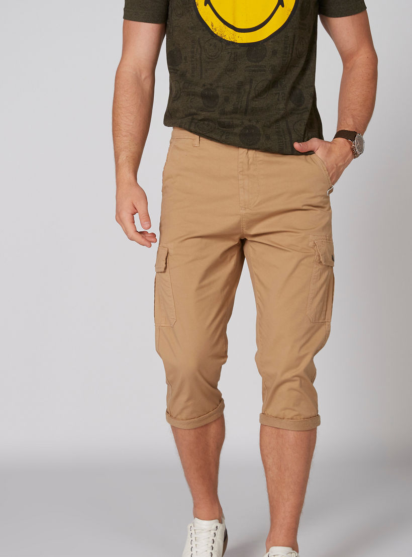 بنطال 3/4 بجيوب وزر إغلاق وسحّاب-men-clothing-bottoms-trousersandchinos-trousers-image-3