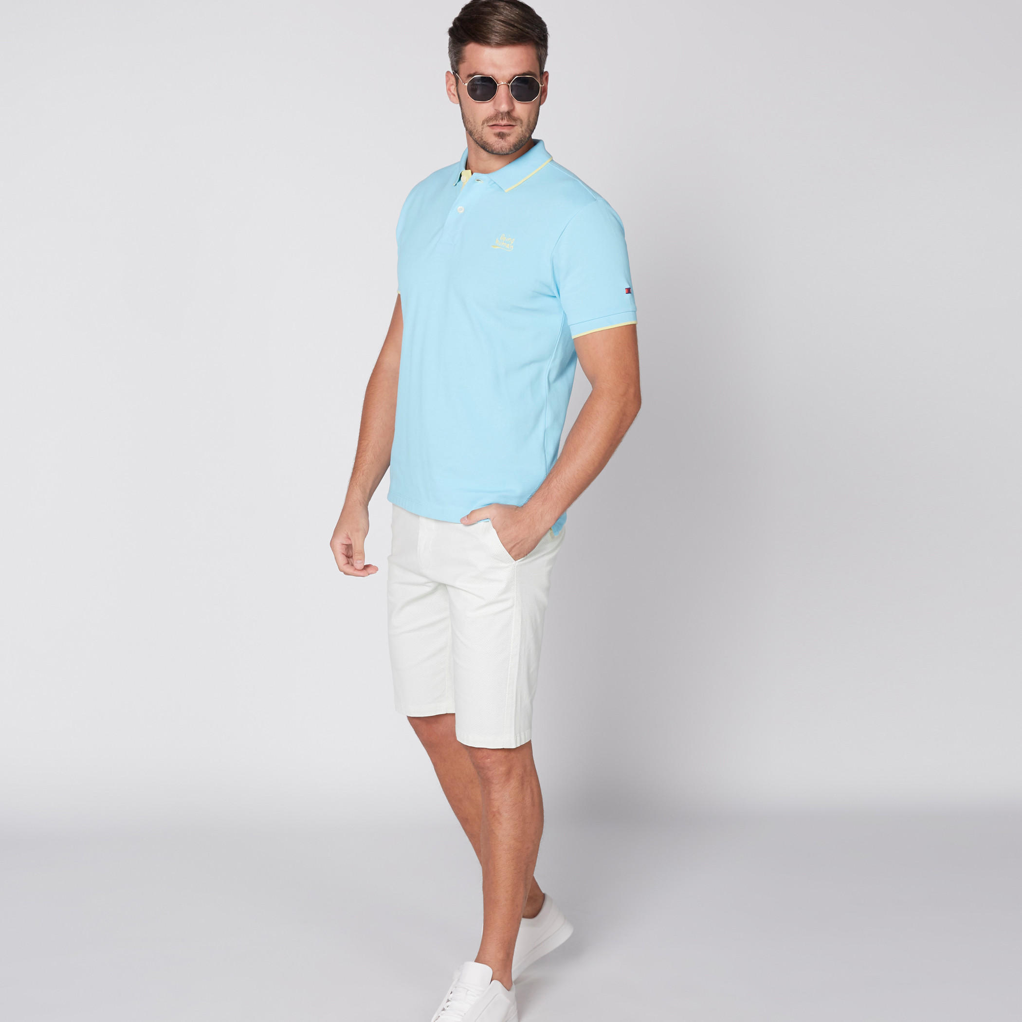 شورت بارز الملمس بزر إغلاق وجيوب-men-clothing-bottoms-shorts-image-2