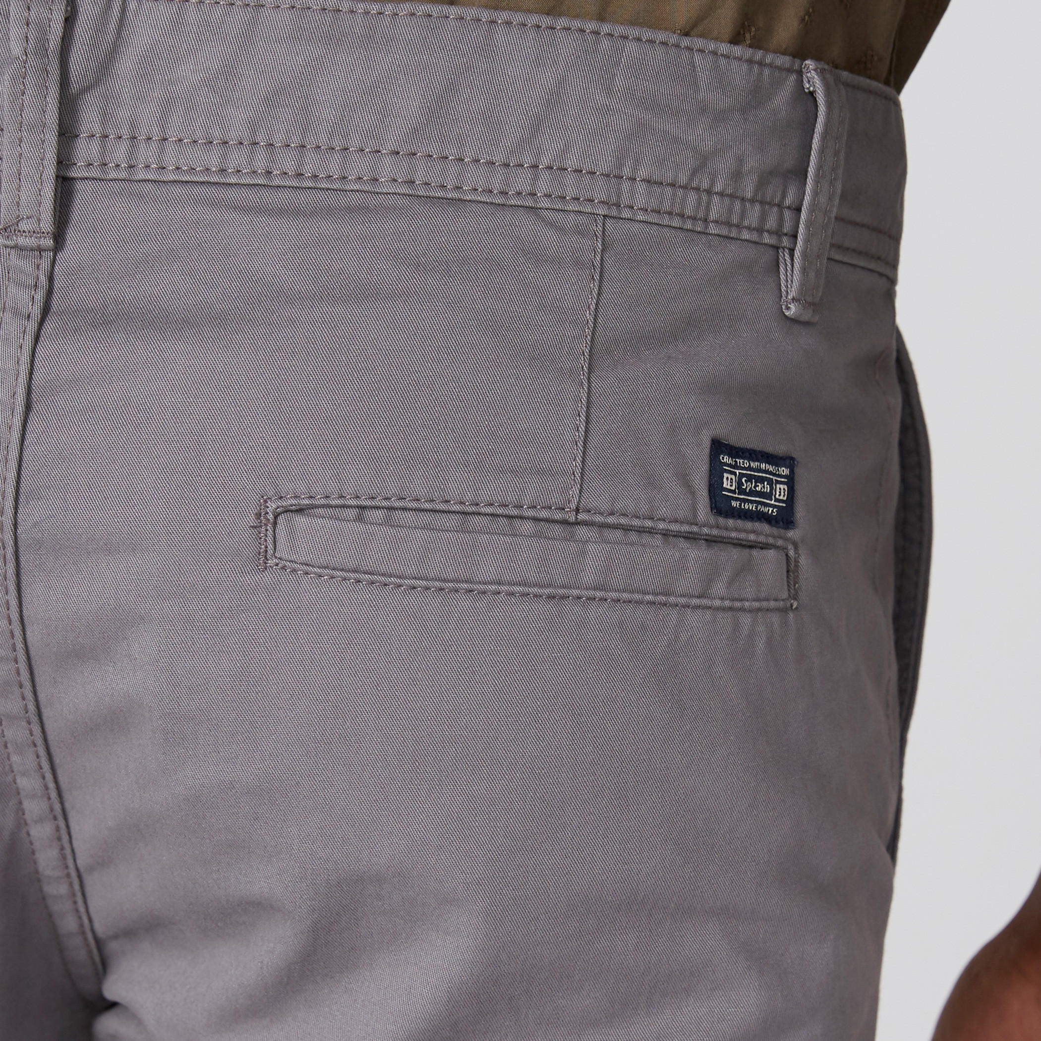 بنطال شينو طويل بزر إغلاق وجيوب-men-clothing-bottoms-trousersandchinos-trousers-image-4