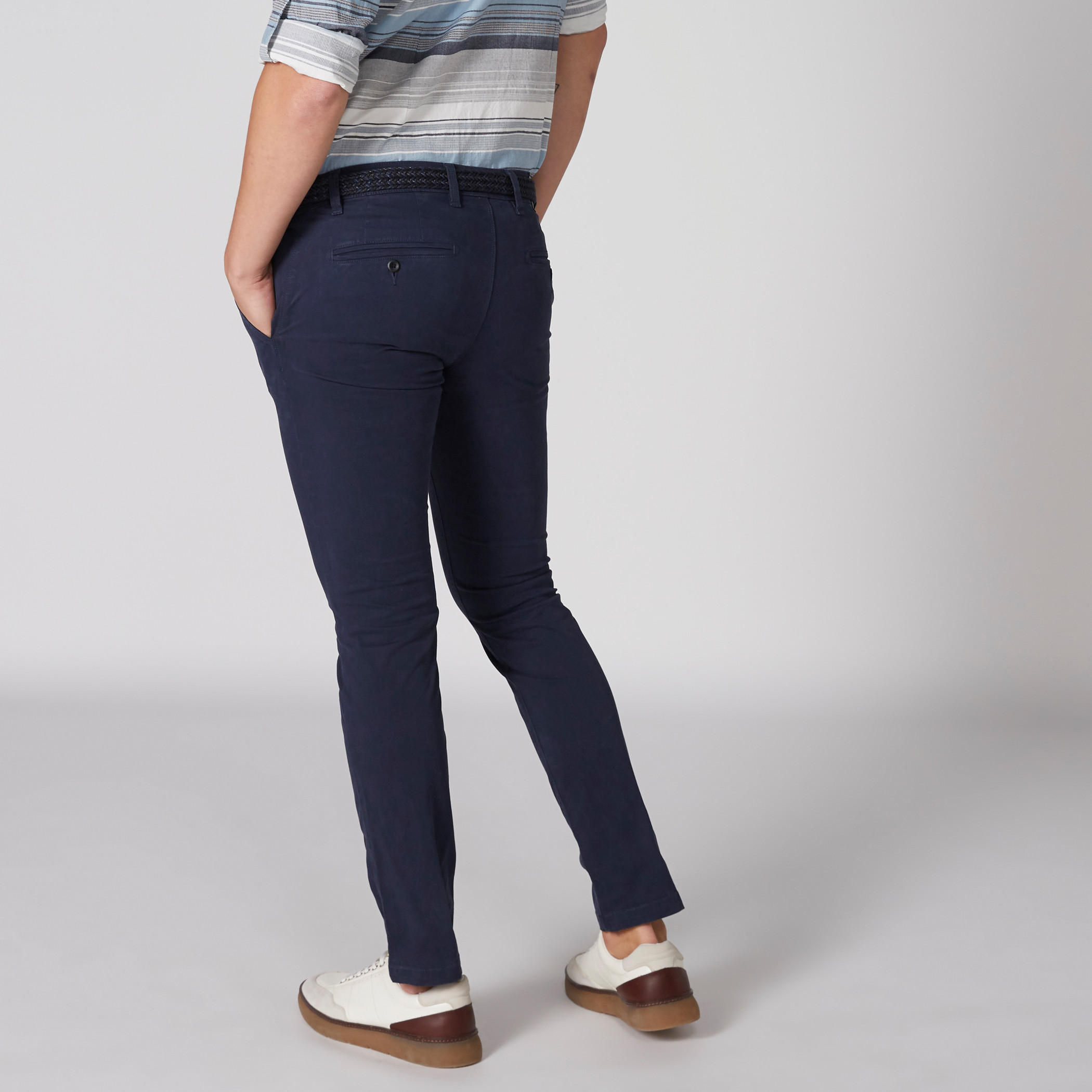 بنطال شينو طويل بجيوب وحزام-men-clothing-bottoms-trousersandchinos-trousers-image-2