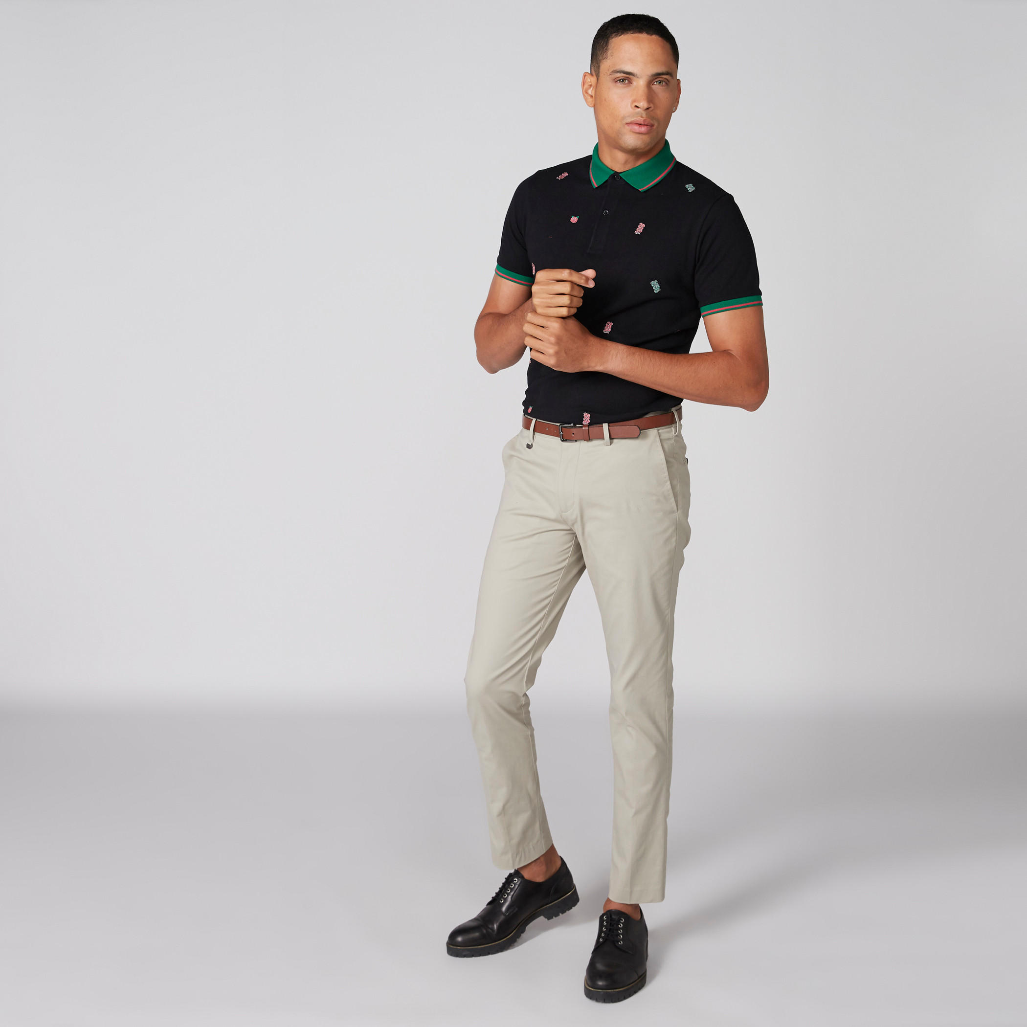 بنطال طويل بجيوب وحزام-men-clothing-bottoms-trousersandchinos-trousers-image-1