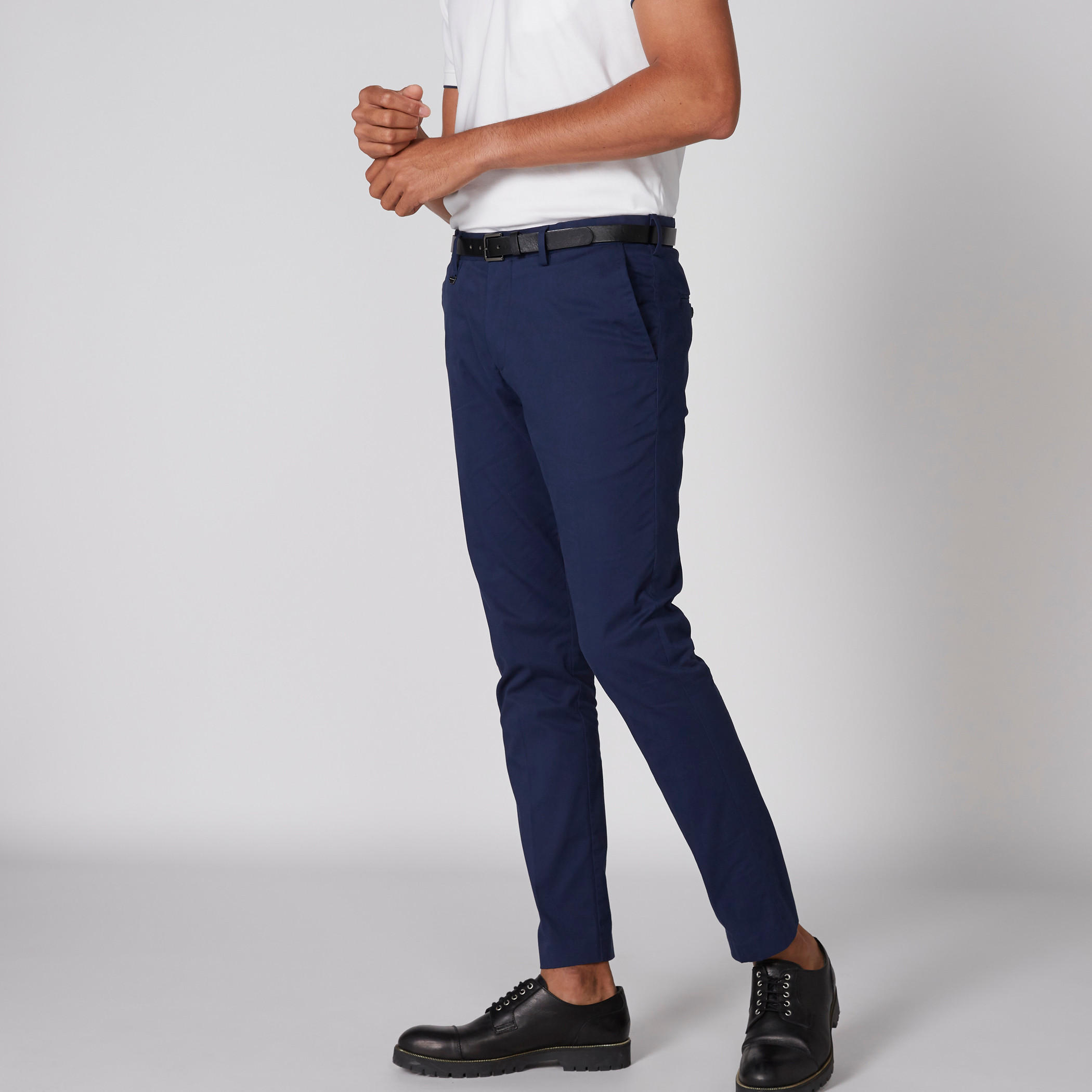 بنطال طويل بجيوب وحزام-men-clothing-bottoms-trousersandchinos-trousers-image-1