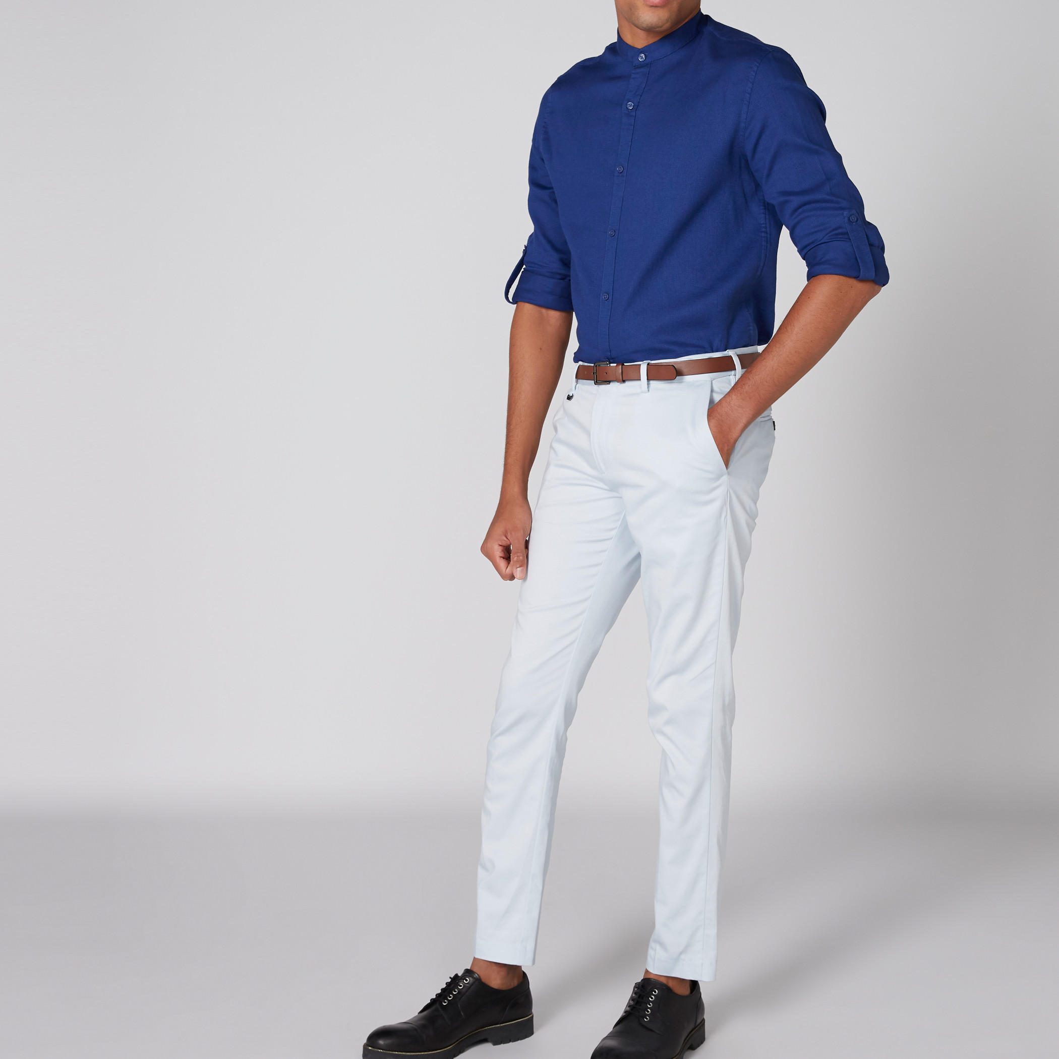 بنطال طويل بجيوب وحزام-men-clothing-bottoms-trousersandchinos-trousers-image-1
