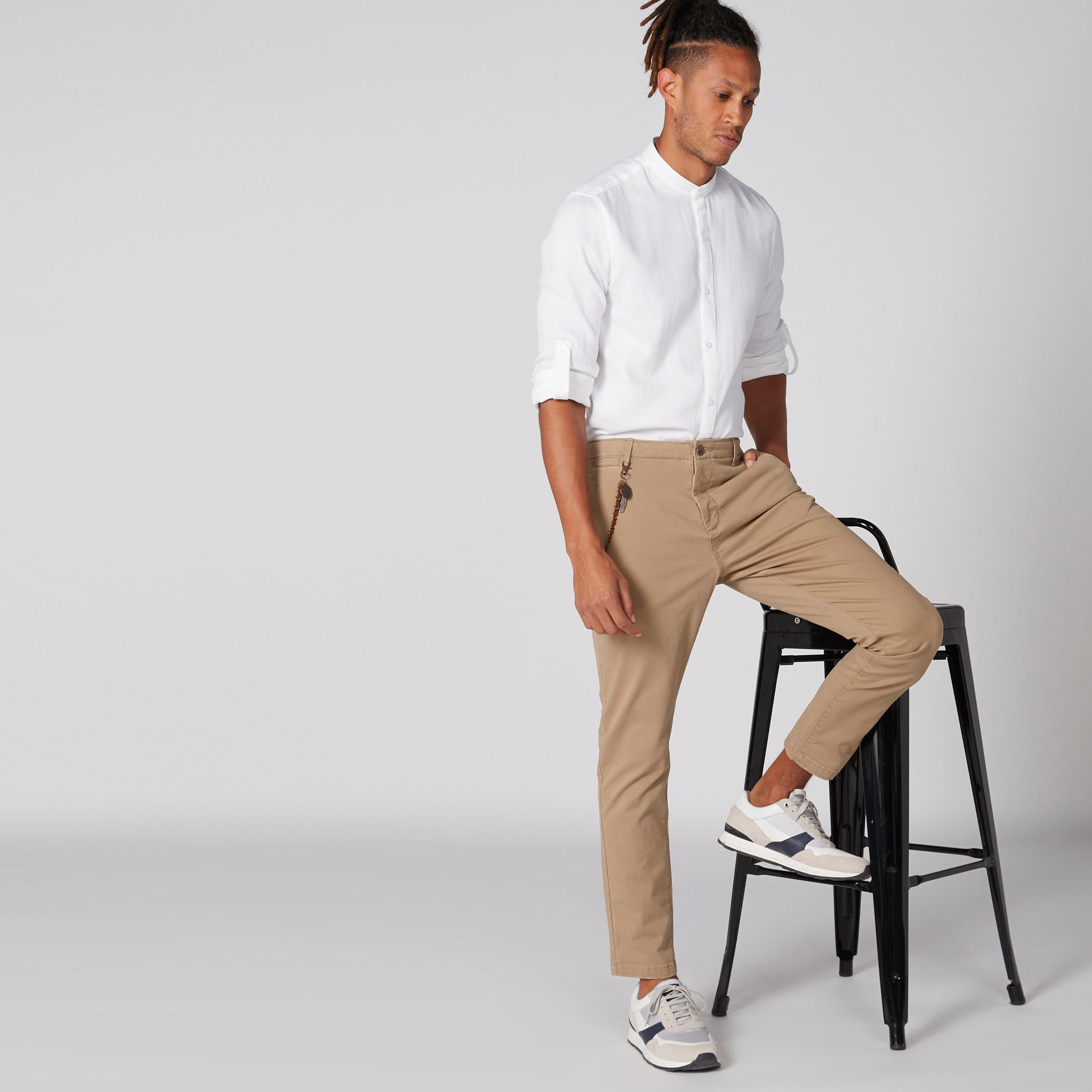 بنطال شينو بزر إغلاق وجيوب-men-clothing-bottoms-trousersandchinos-trousers-image-3