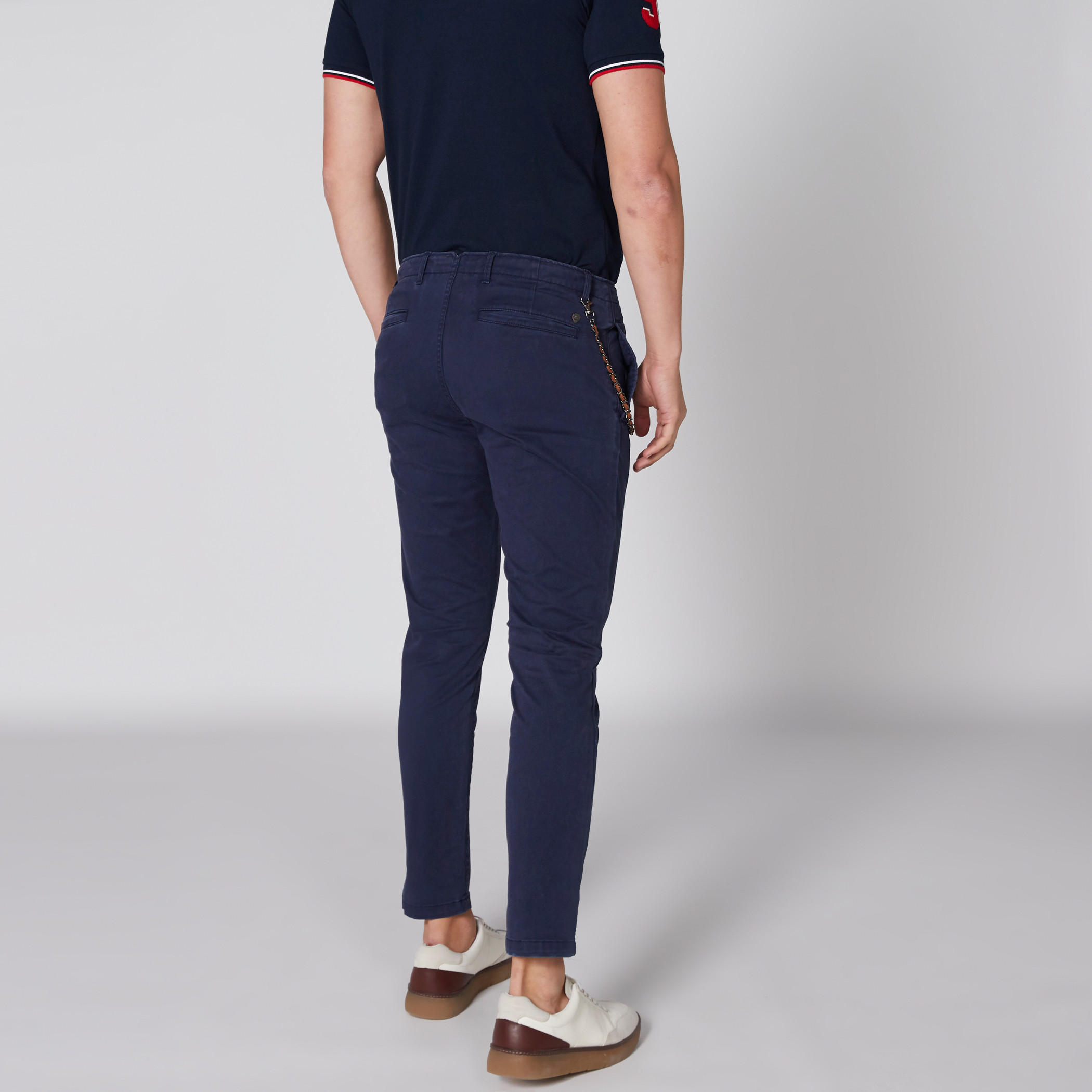 بنطال شينو طويل بجيوب-men-clothing-bottoms-trousersandchinos-trousers-image-2