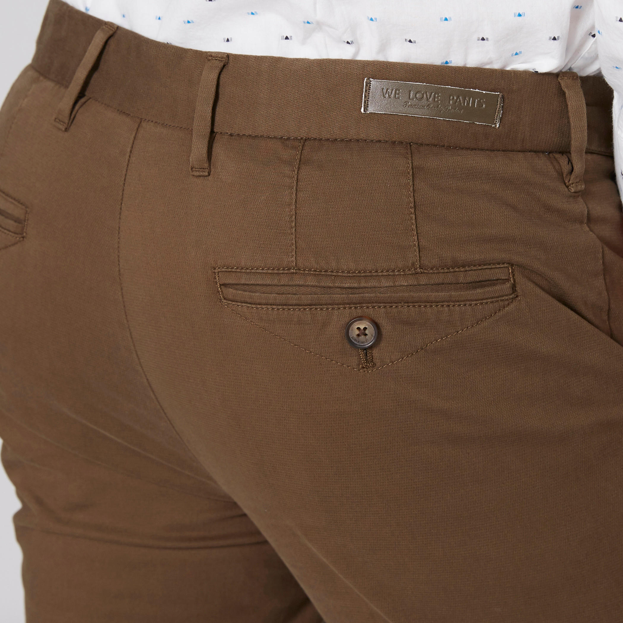 بِنطال طويل بزر إغلاق وجيوب-men-clothing-bottoms-trousersandchinos-trousers-image-4