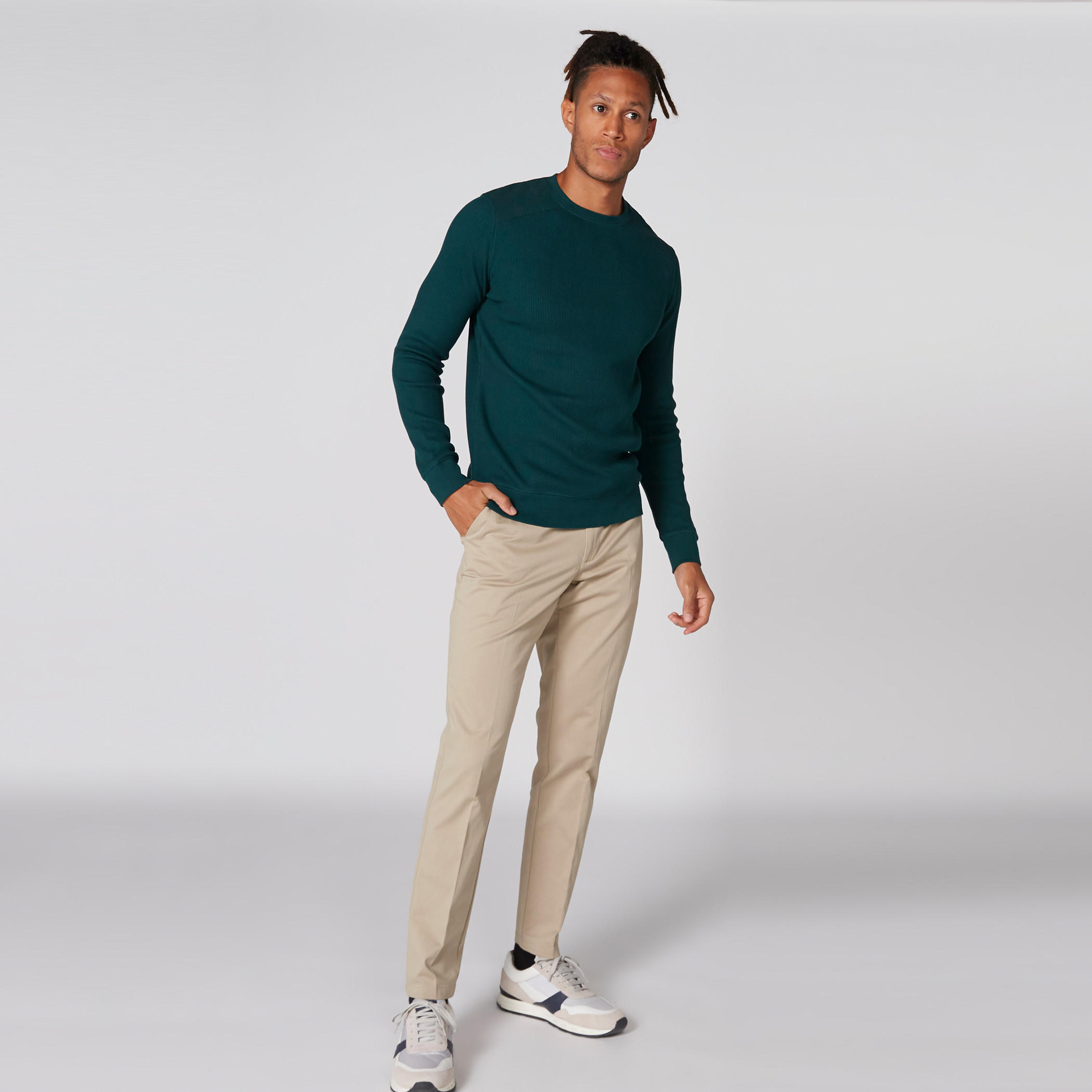 بنطال طويل بارز الملمس بزر إغلاق وجيوب-men-clothing-bottoms-trousersandchinos-trousers-image-1