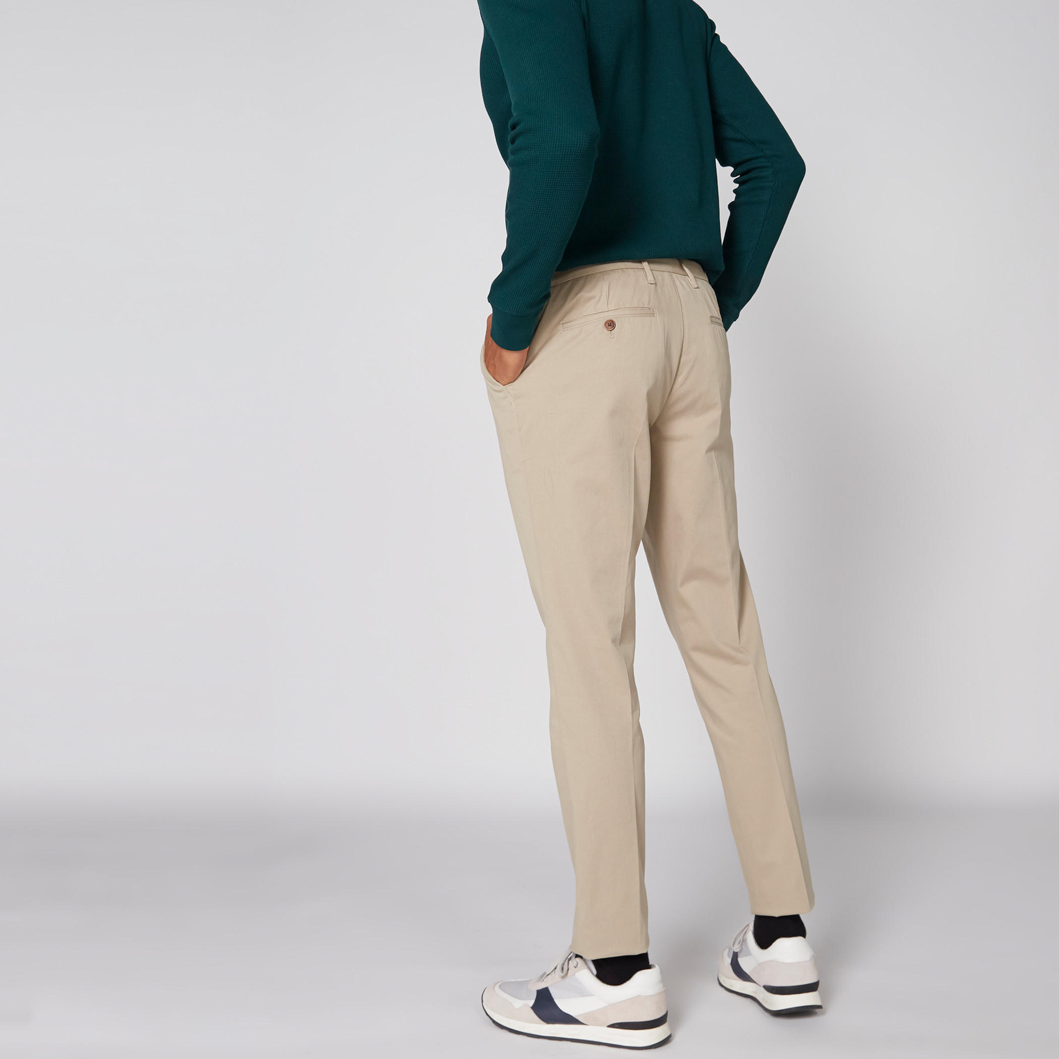 بنطال طويل بارز الملمس بزر إغلاق وجيوب-men-clothing-bottoms-trousersandchinos-trousers-image-2