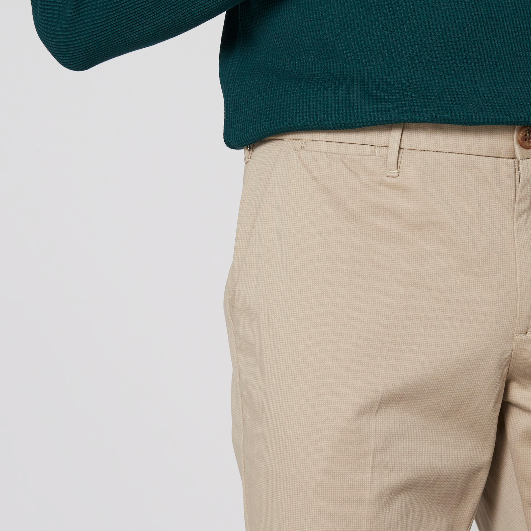 بنطال طويل بارز الملمس بزر إغلاق وجيوب-men-clothing-bottoms-trousersandchinos-trousers-image-4