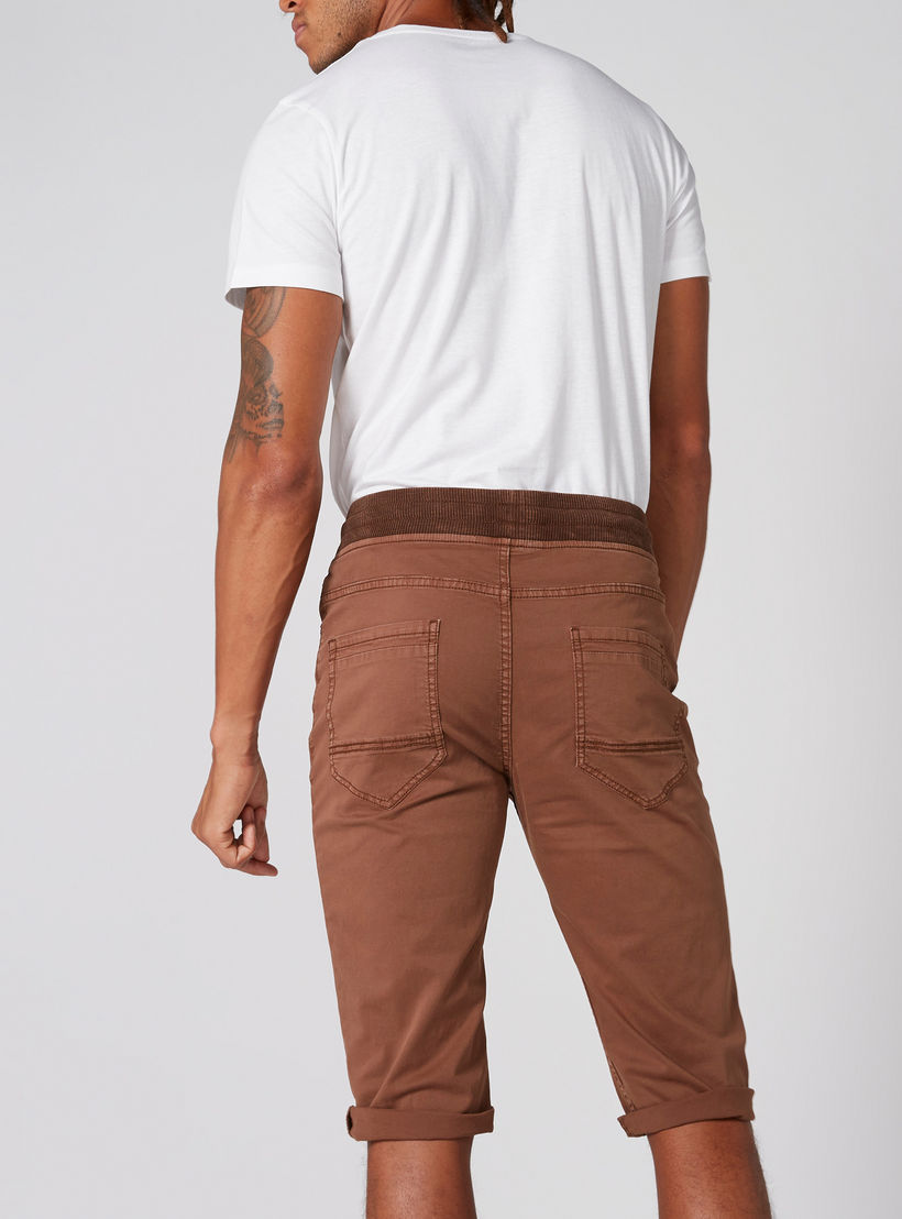 Pocket Detail Shorts with Elasticised Waistband and Drawstring-men-clothing-bottoms-shorts-image-2