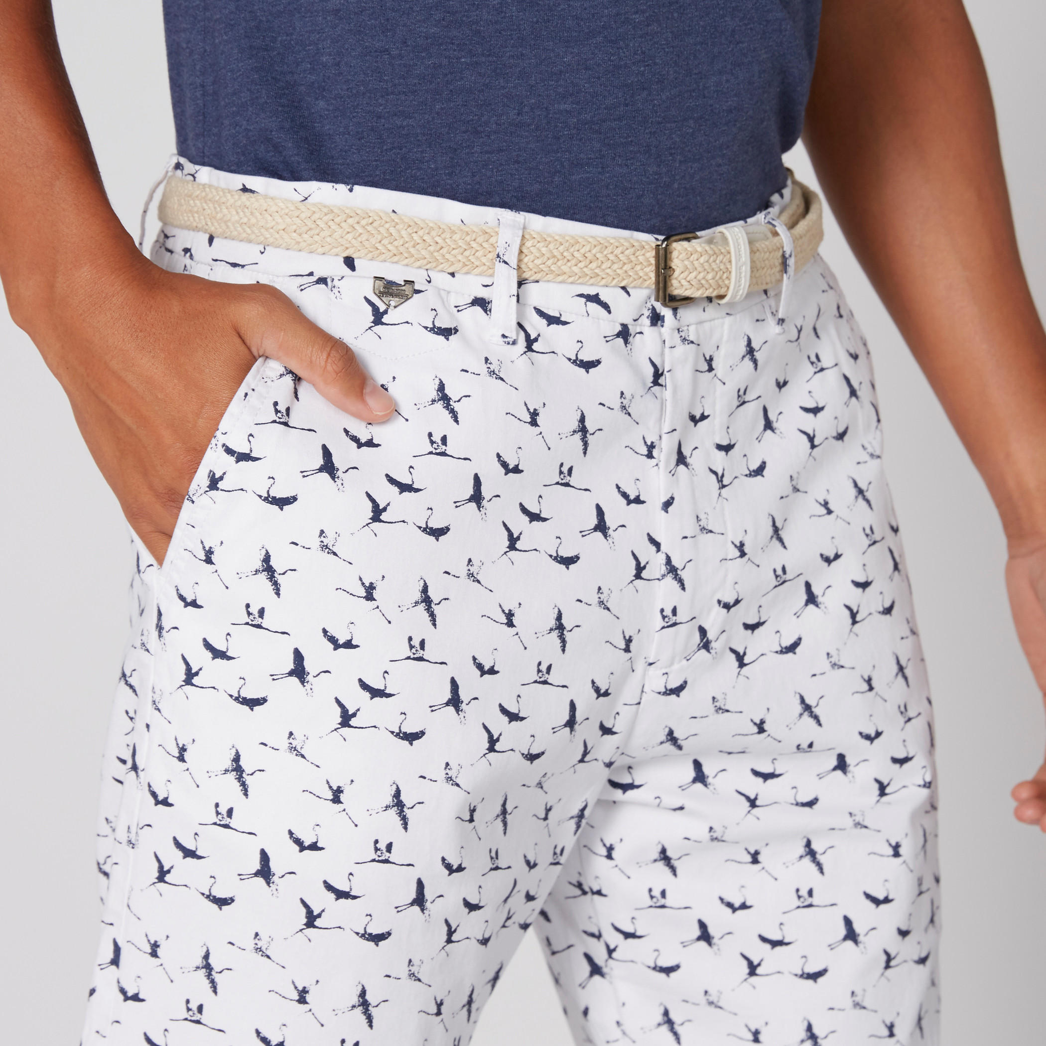 شورت بجيوب وطبعات-men-clothing-bottoms-shorts-image-4