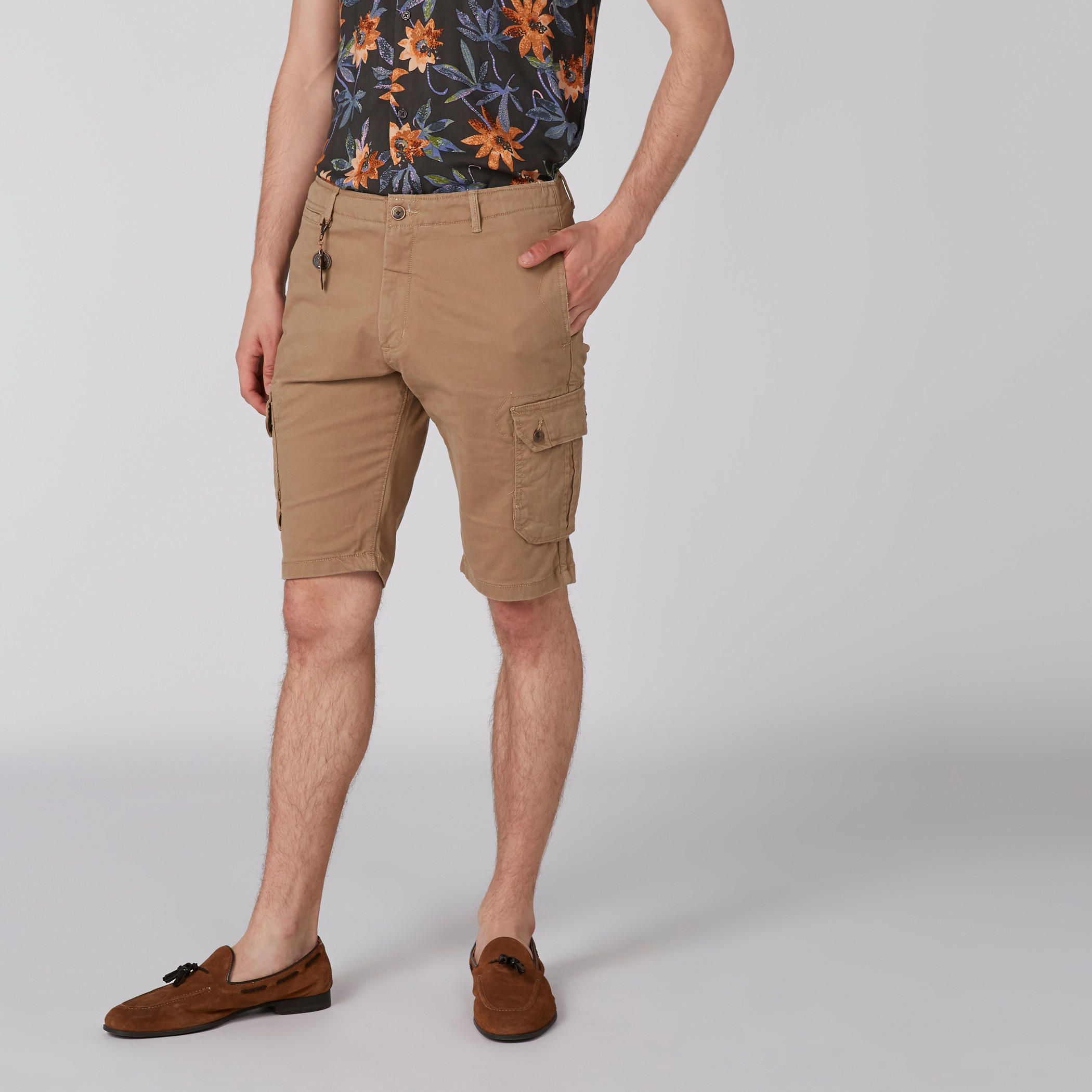 شورت بجيوب وزر إغلاق-men-clothing-bottoms-shorts-image-2