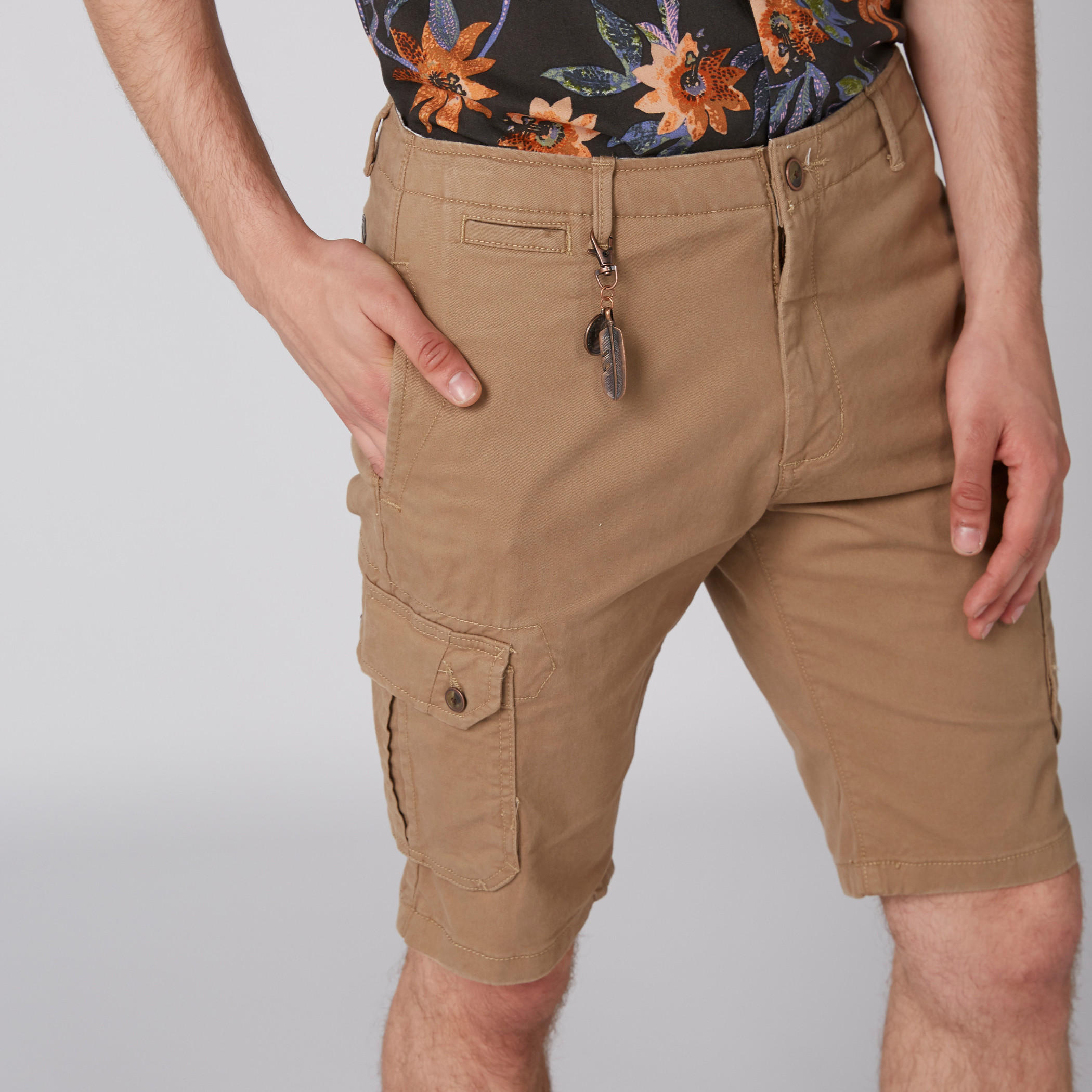 شورت بجيوب وزر إغلاق-men-clothing-bottoms-shorts-image-5