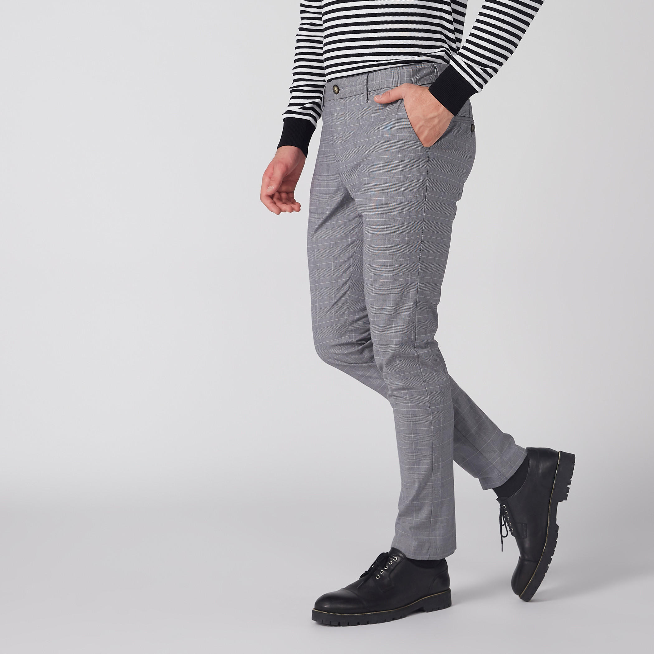 Chequered Trousers with Button Closure and Pocket Detail-men-clothing-bottoms-trousersandchinos-trousers-image-3