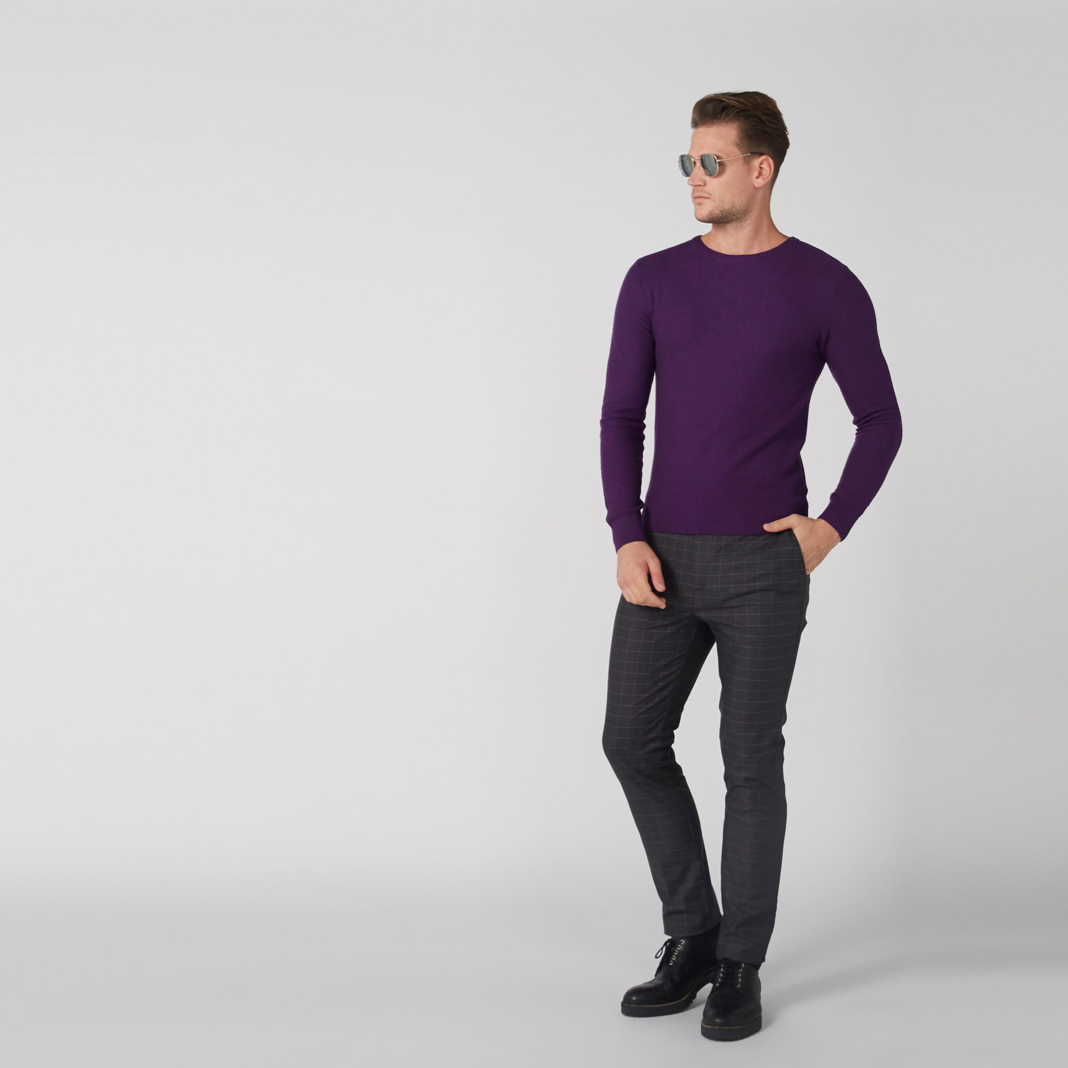 بنطال كاروهات طويل بزر إغلاق وجيوب-men-clothing-bottoms-trousersandchinos-trousers-image-2