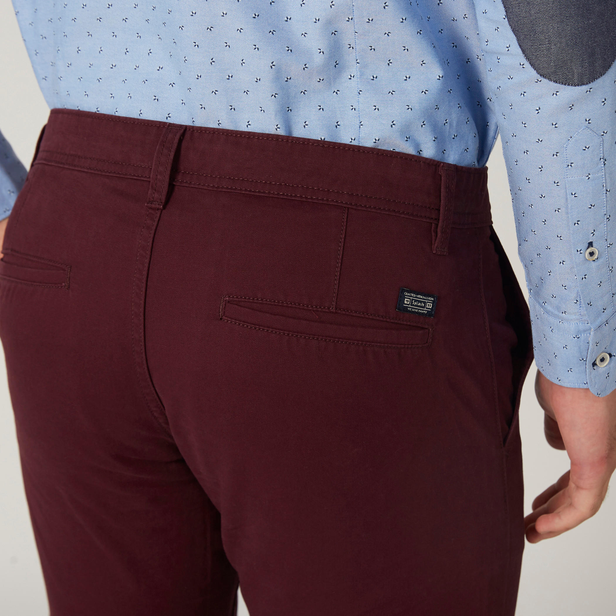 بنطال شينو طويل بزر إغلاق وجيوب-men-clothing-bottoms-trousersandchinos-trousers-image-3