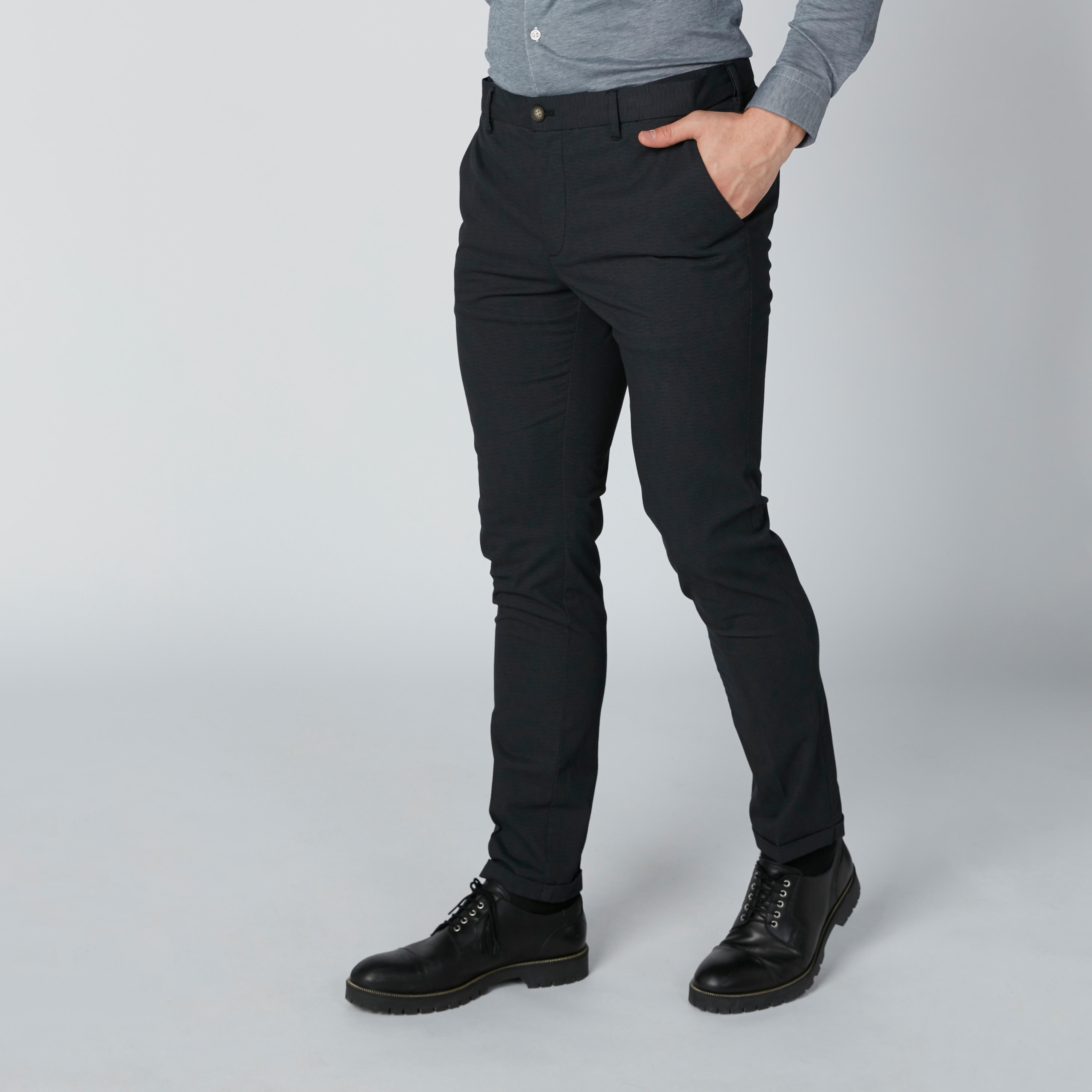 بنطال بقصّة عاديّة-men-clothing-bottoms-trousersandchinos-trousers-image-4