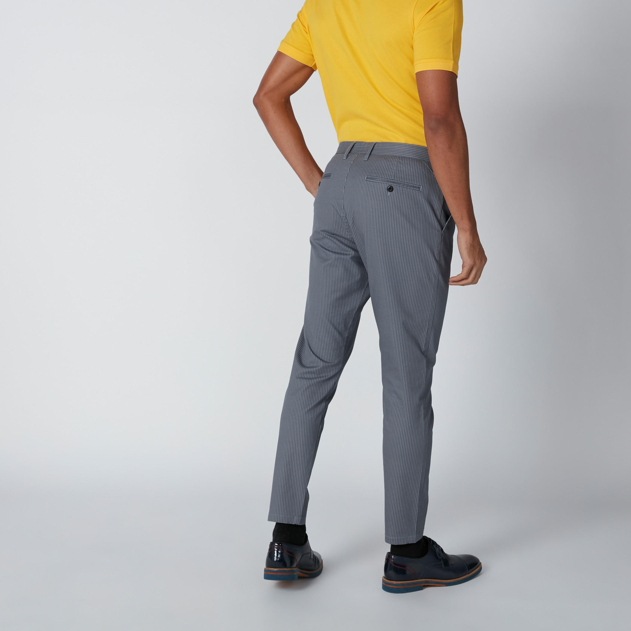 بنطال مقلم بجيوب-men-clothing-bottoms-trousersandchinos-trousers-image-2