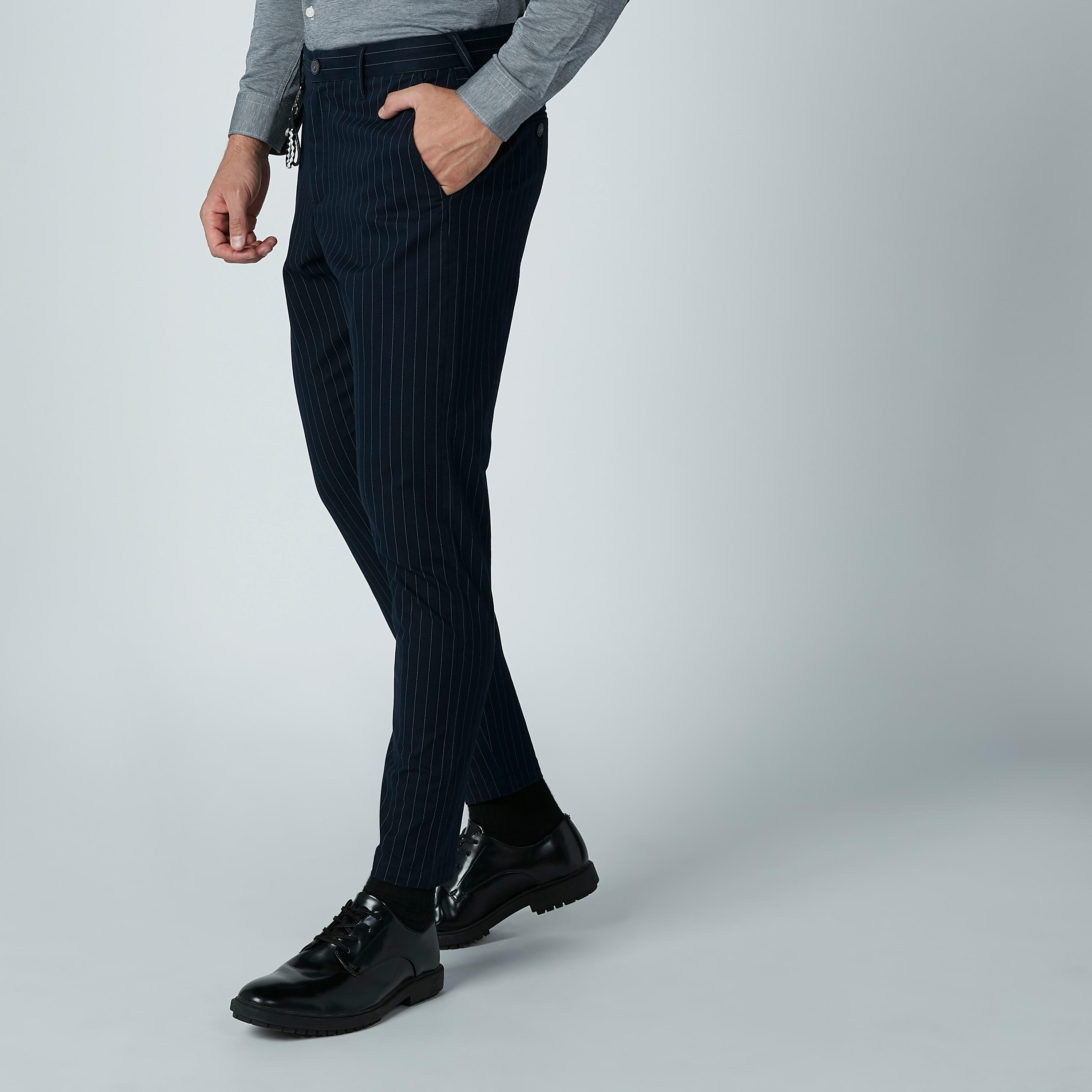 Striped Mid Waist Chinos in Carrot Fit with Pocket Detail-men-clothing-bottoms-trousersandchinos-trousers-image-3