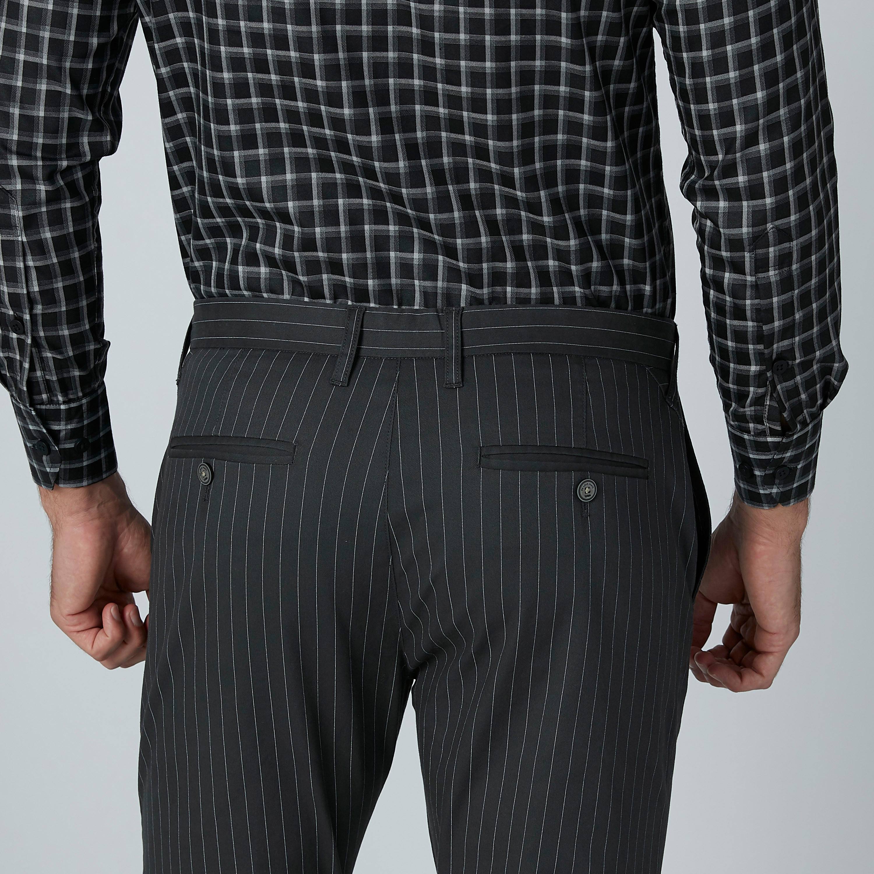 بنطال شينو مقلّم بخصر متوسط الارتفاع وجيوب-men-clothing-bottoms-trousersandchinos-trousers-image-12
