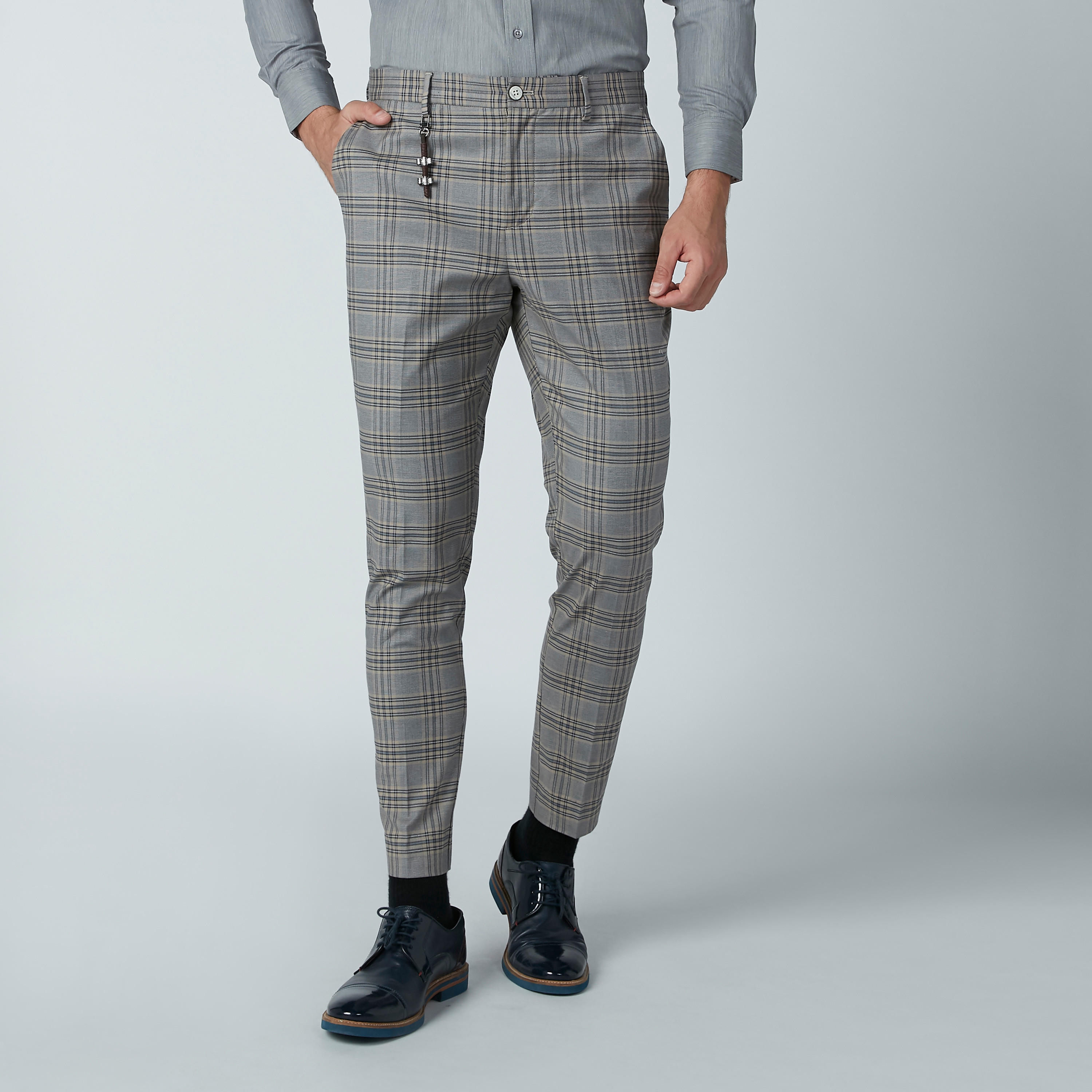 بنطال كاروهات طويل بجيوب وسلسلة-men-clothing-bottoms-trousersandchinos-trousers-image-1