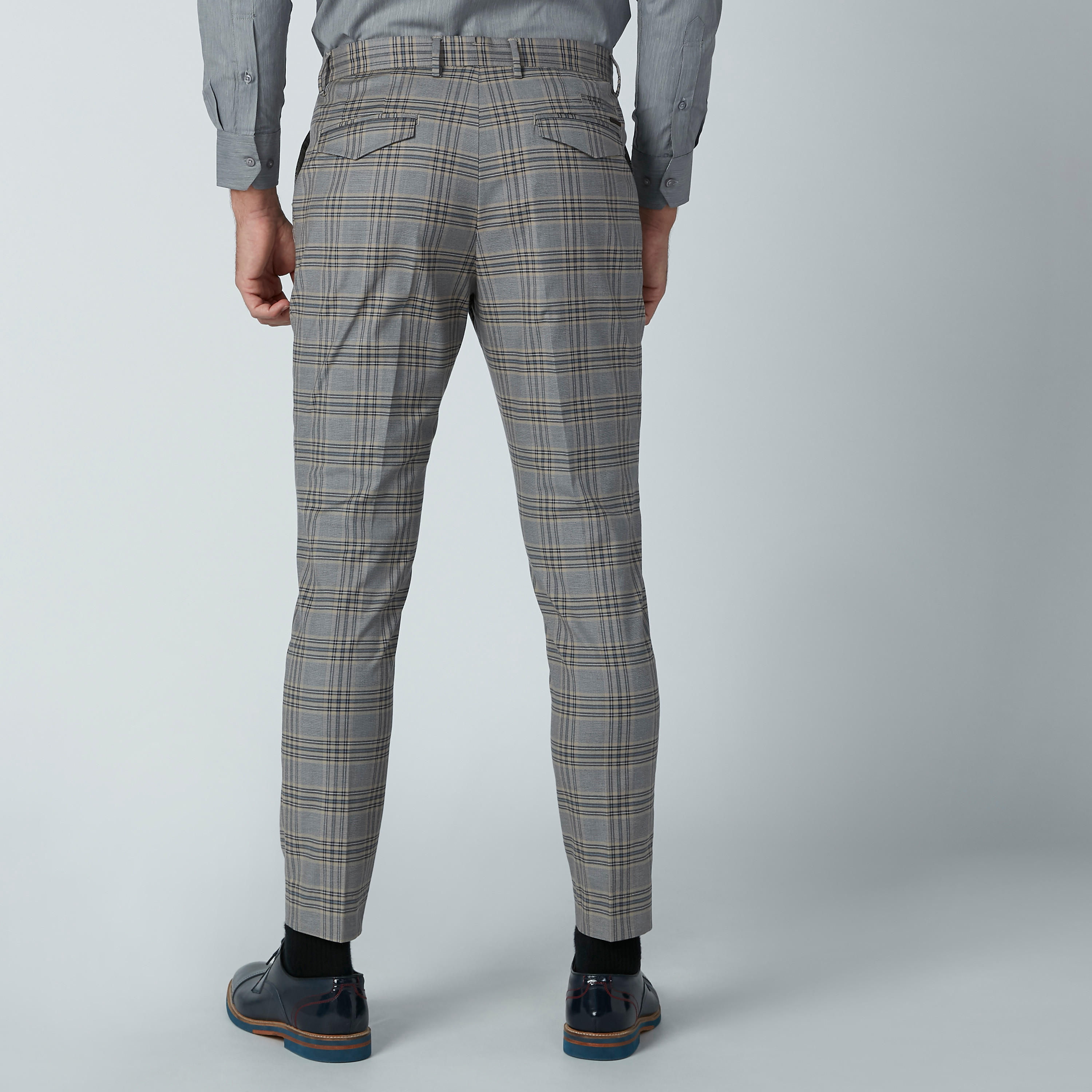 بنطال كاروهات طويل بجيوب وسلسلة-men-clothing-bottoms-trousersandchinos-trousers-image-6