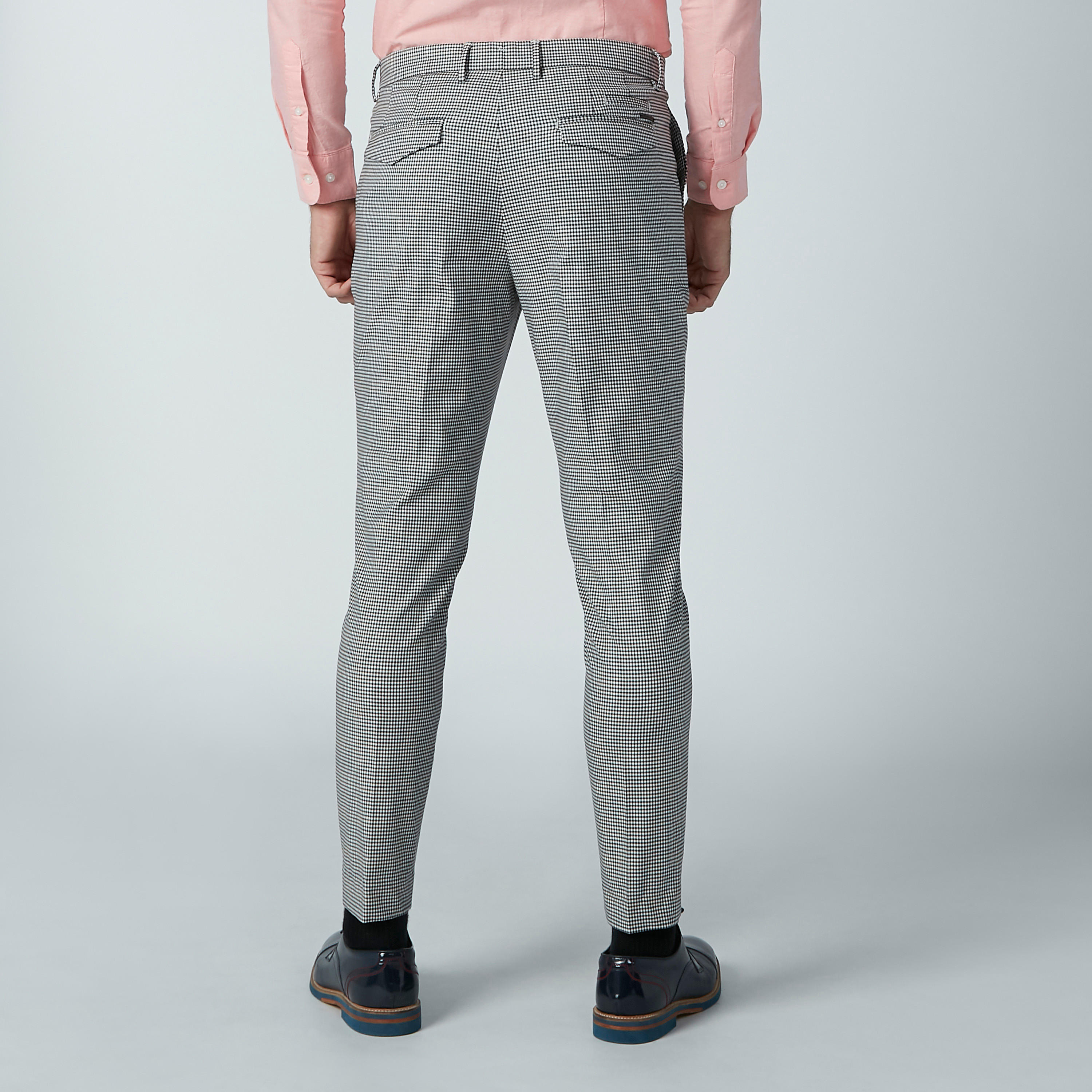 بنطال كاروهات بقصّة سليم وجيوب-men-clothing-bottoms-trousersandchinos-trousers-image-5