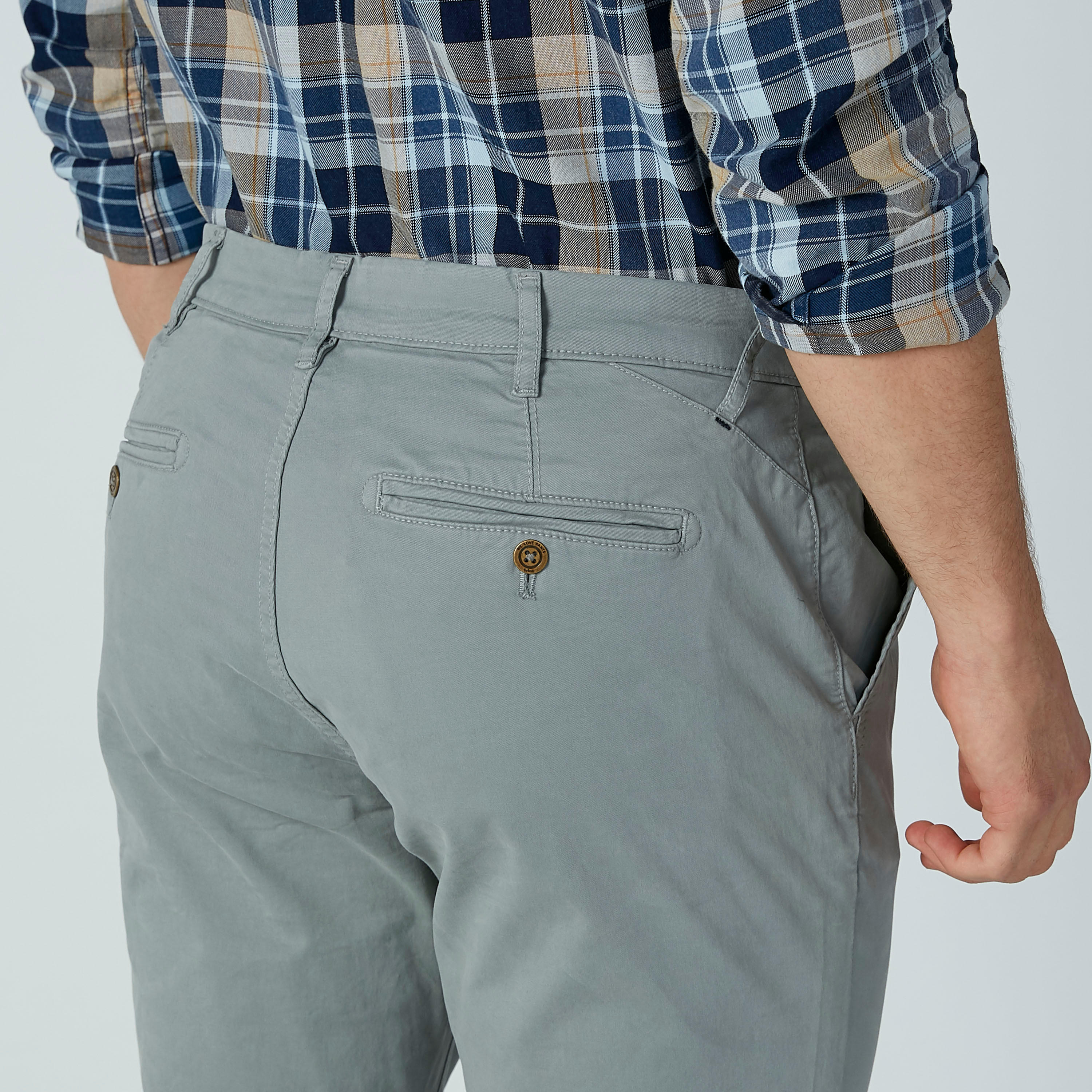 بنطال شينو بقصّة سليم وجيوب وسحّاب إغلاق-men-clothing-bottoms-trousersandchinos-trousers-image-4