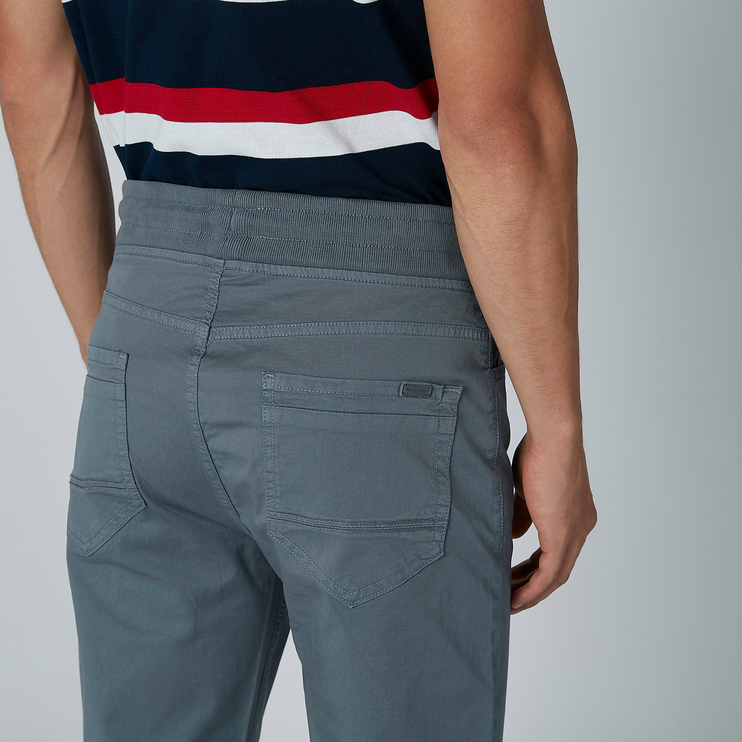 Solid Tapered Shorts with Folded Hem and Drawstring-men-clothing-bottoms-shorts-image-6