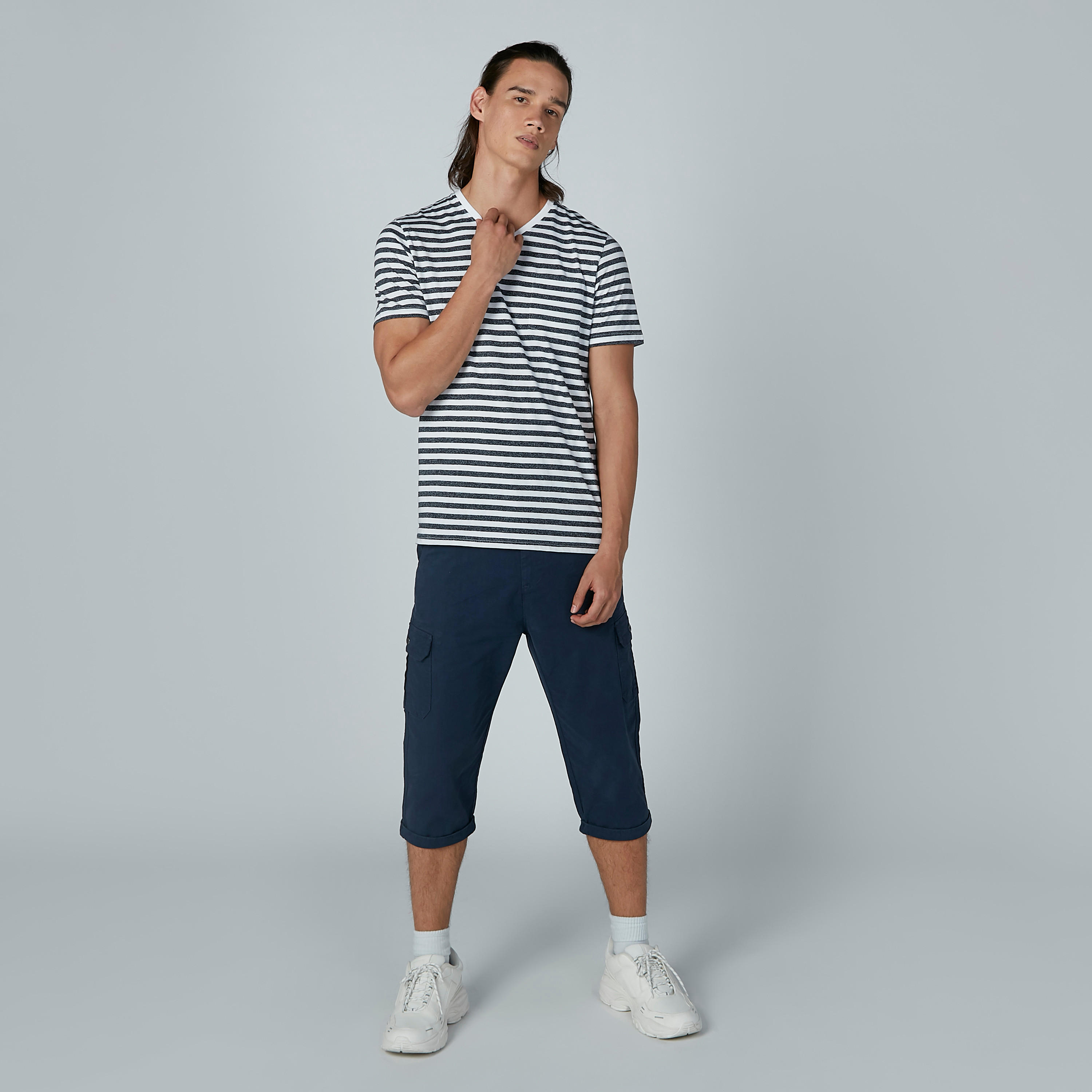 شورت سادة بجيوب-men-clothing-bottoms-shorts-image-2