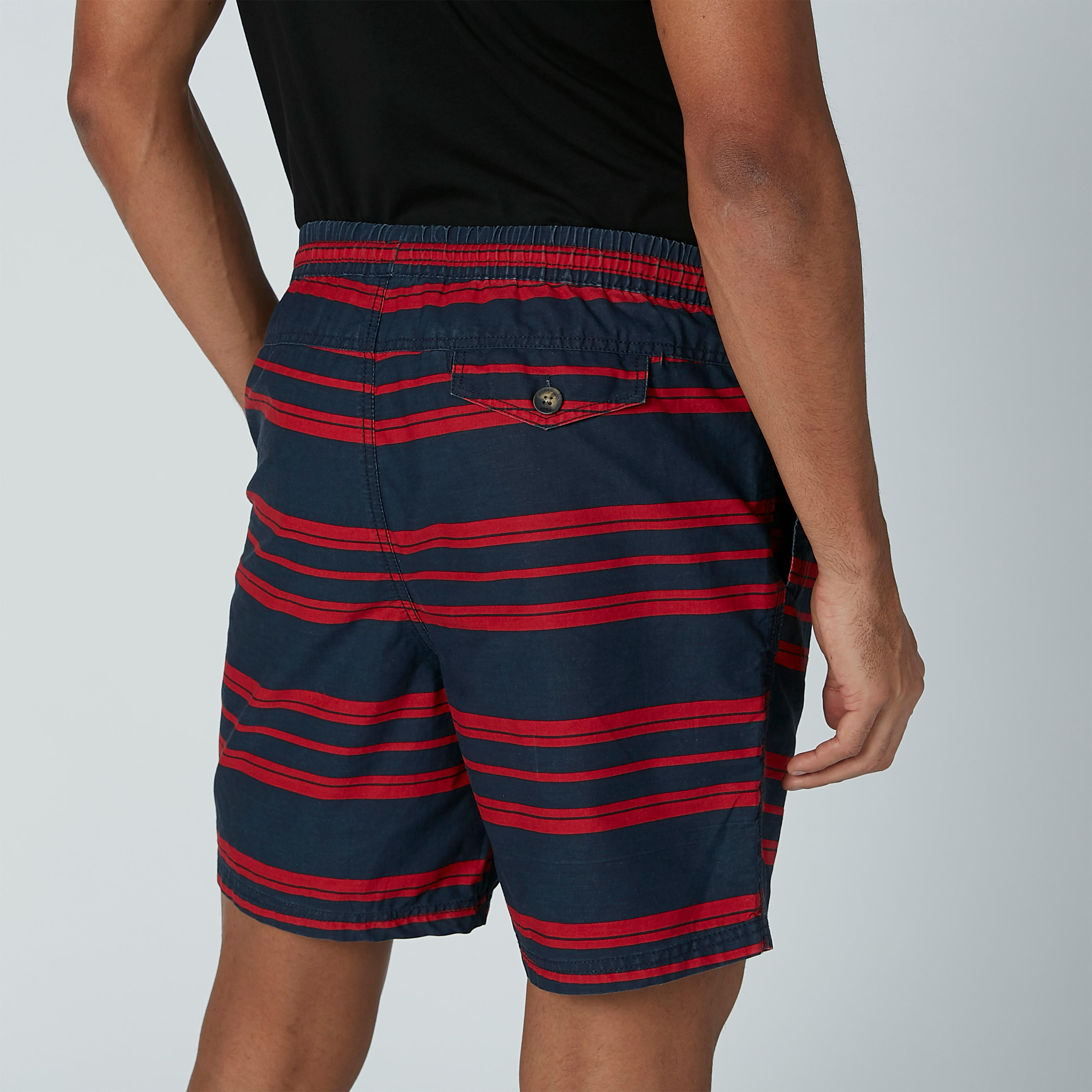 شورت مقلّم برباط وجيوب-men-clothing-bottoms-shorts-image-4