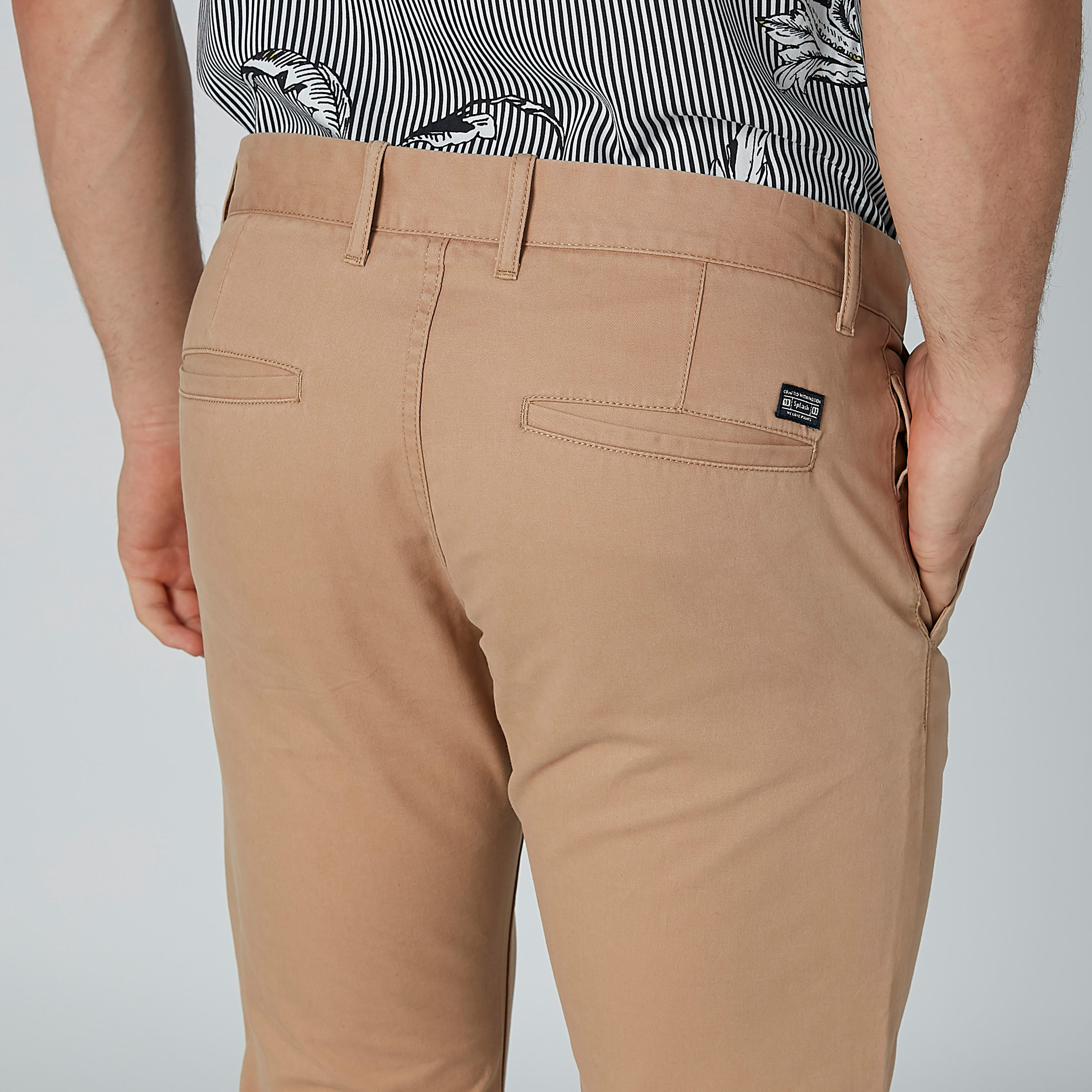بنطال شينو سادة بجيوب-men-clothing-bottoms-trousersandchinos-trousers-image-4