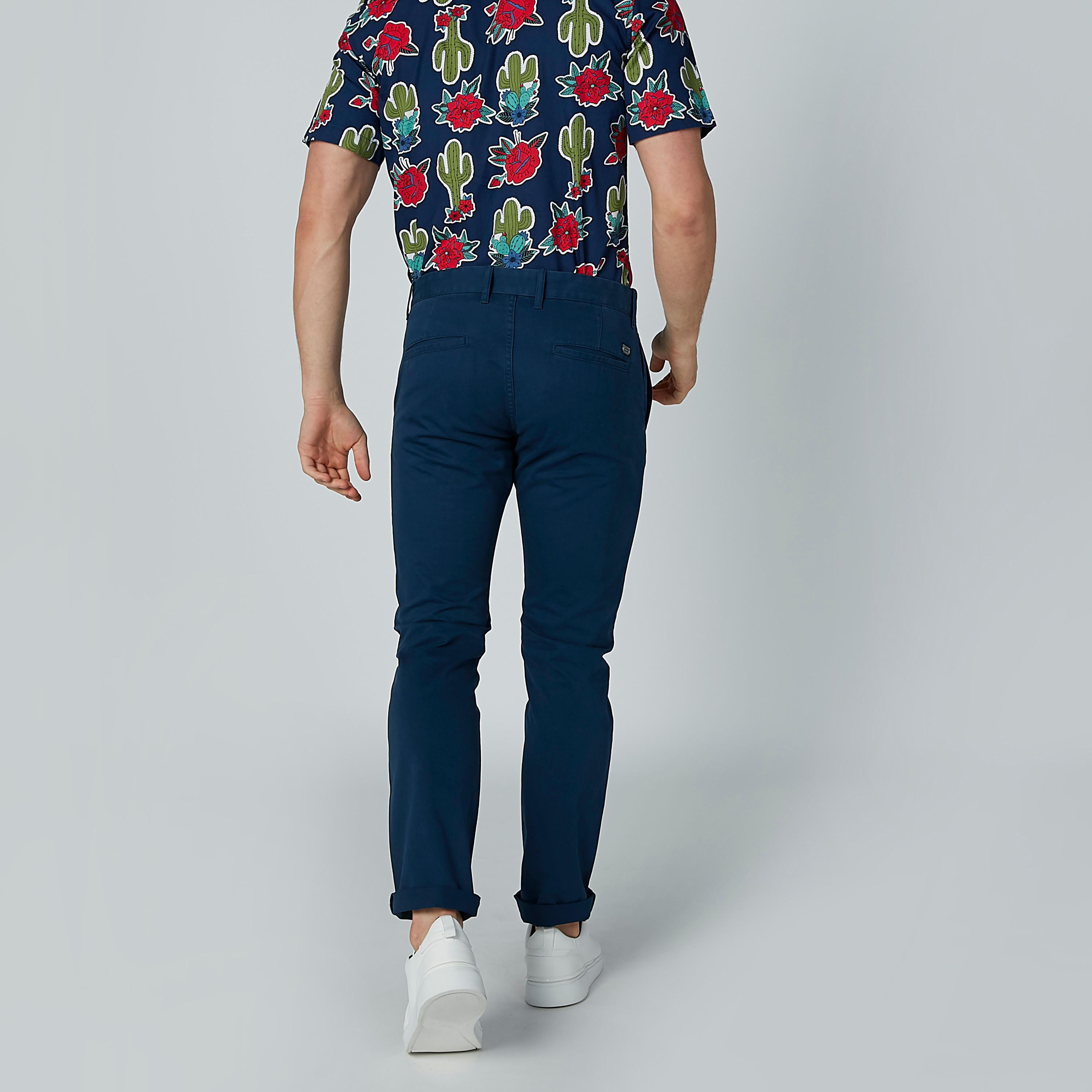 بنطال شينو سادة بسحّاب إغلاق وجيوب-men-clothing-bottoms-trousersandchinos-trousers-image-5