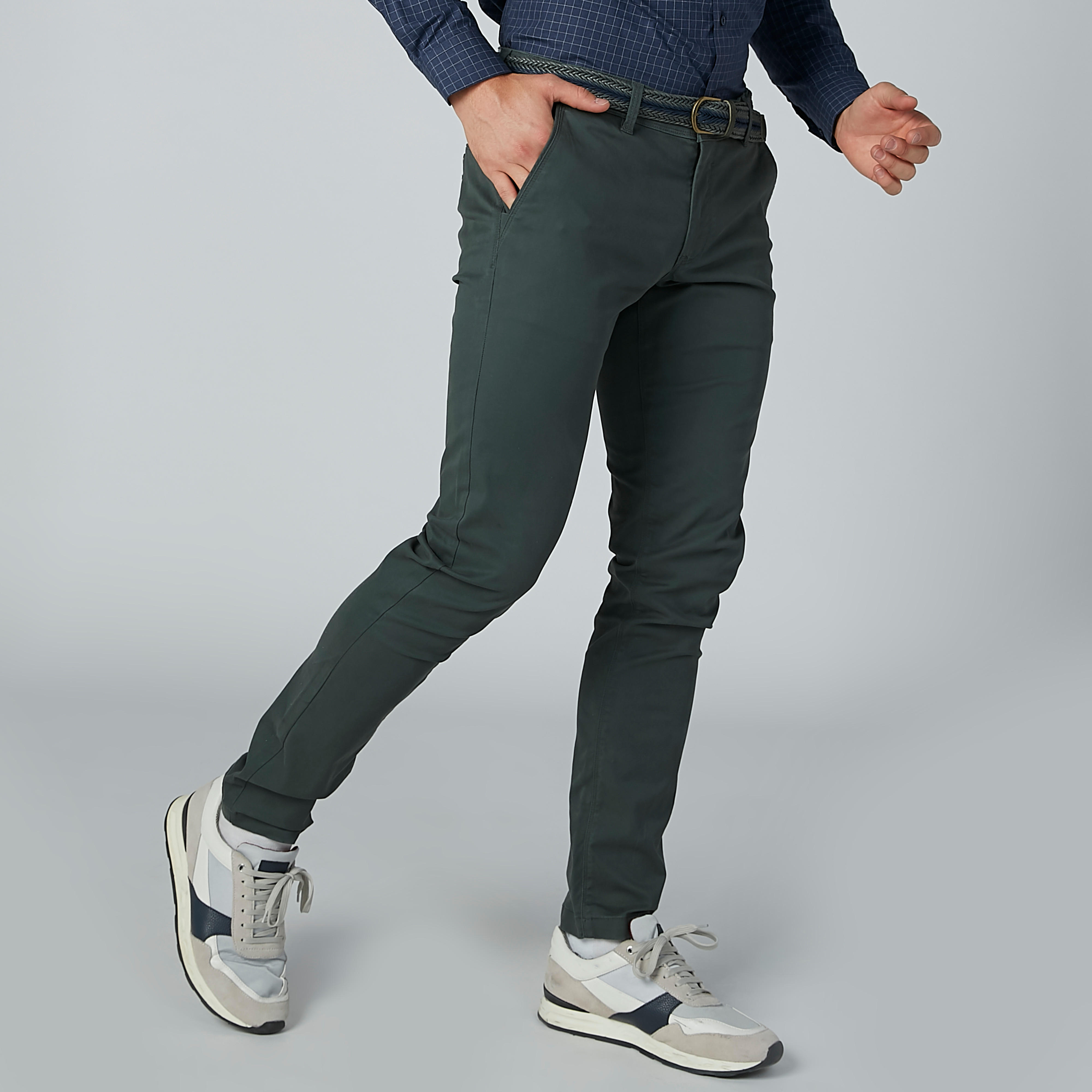 بنطال شينو سادة بجيوب-men-clothing-bottoms-trousersandchinos-trousers-image-4