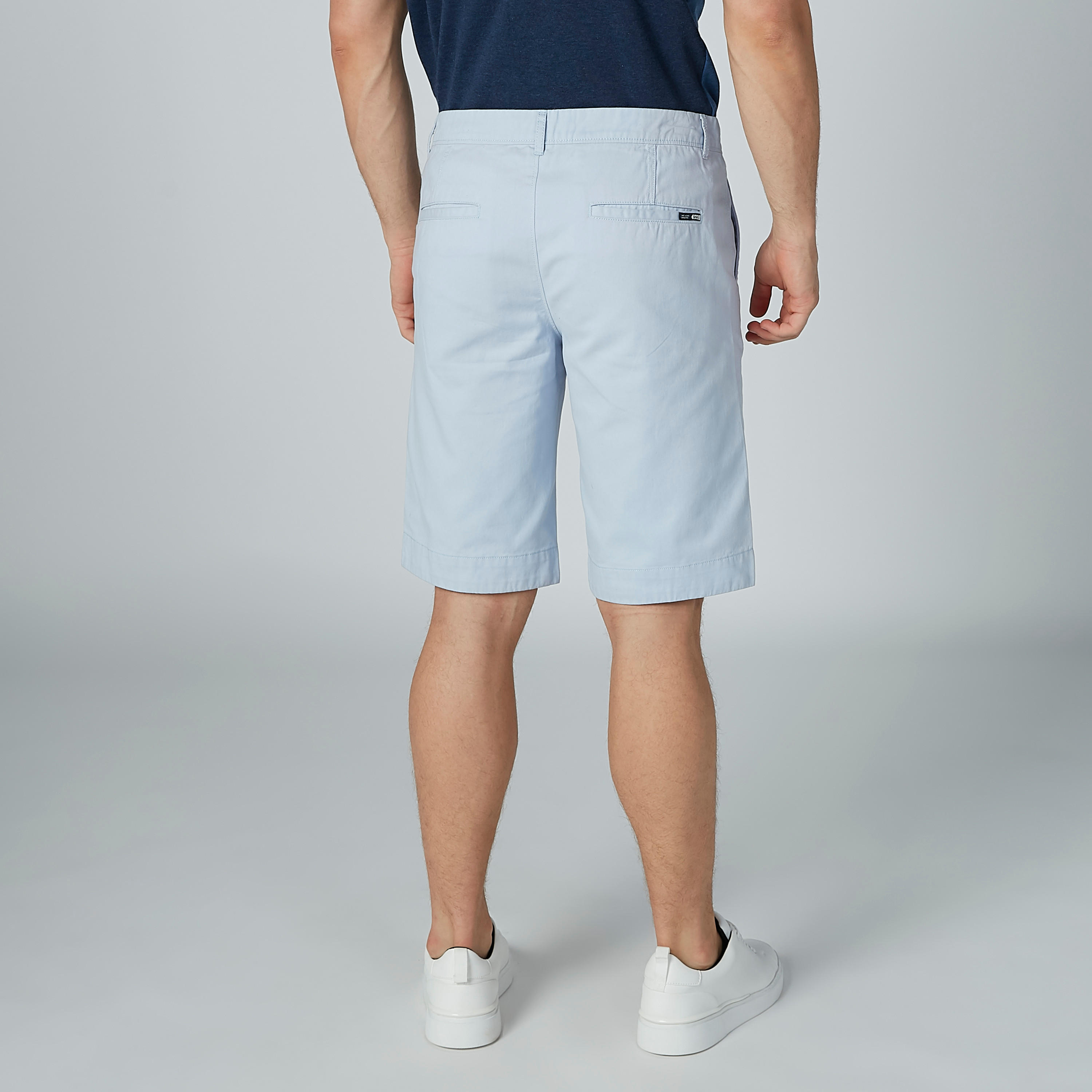 شورت سادة بجيوب-men-clothing-bottoms-shorts-image-4